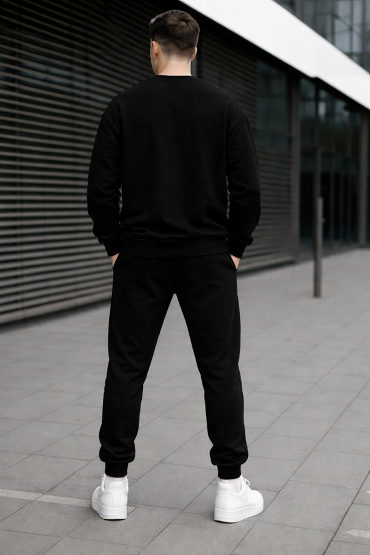 Unisex Ayıcık Baskılı Eşofman Takımı Oversize Hello Winter Alt Üst İkili Set Sweatshirt — مشکی TYCD15C1BD513DEC518955200 — تصویر 3 از 5
