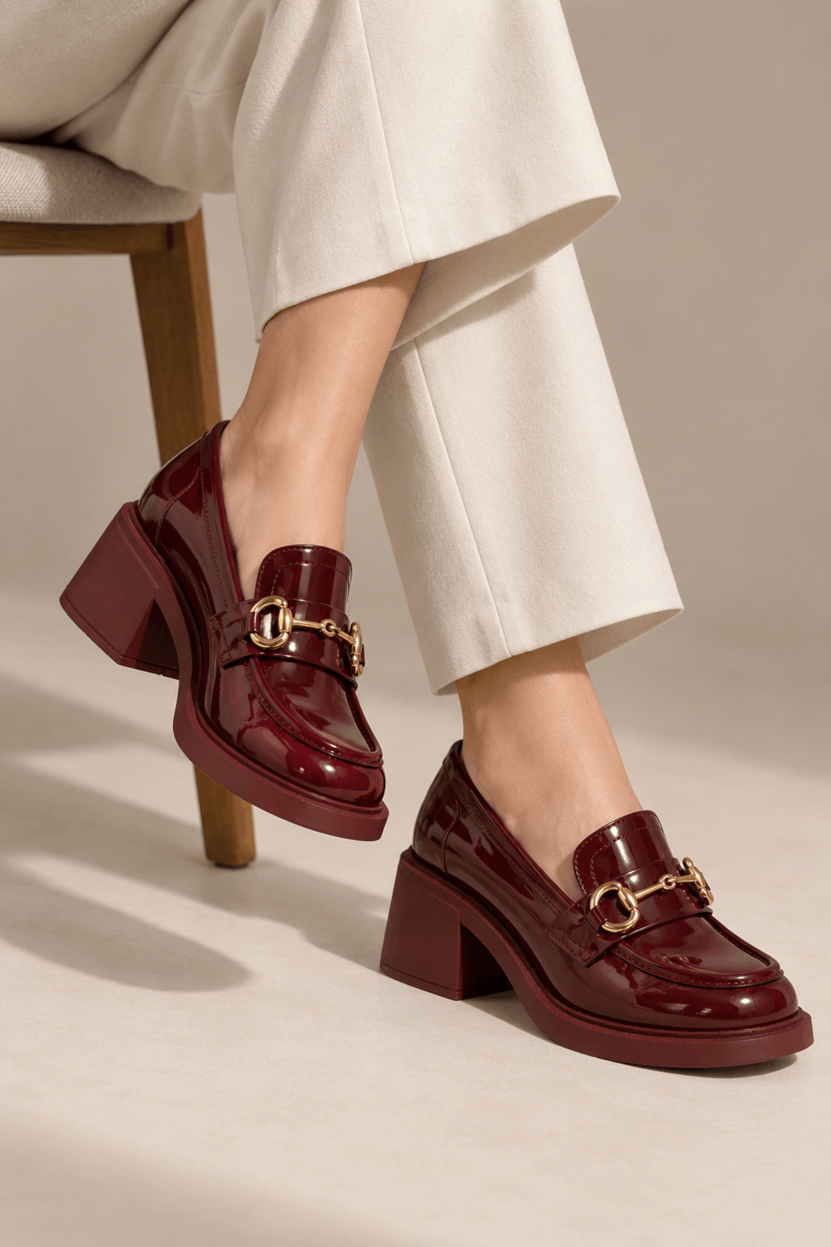 selin shoes HİLY Kadın Rugan Aksesuarlı Loafer- BORDO