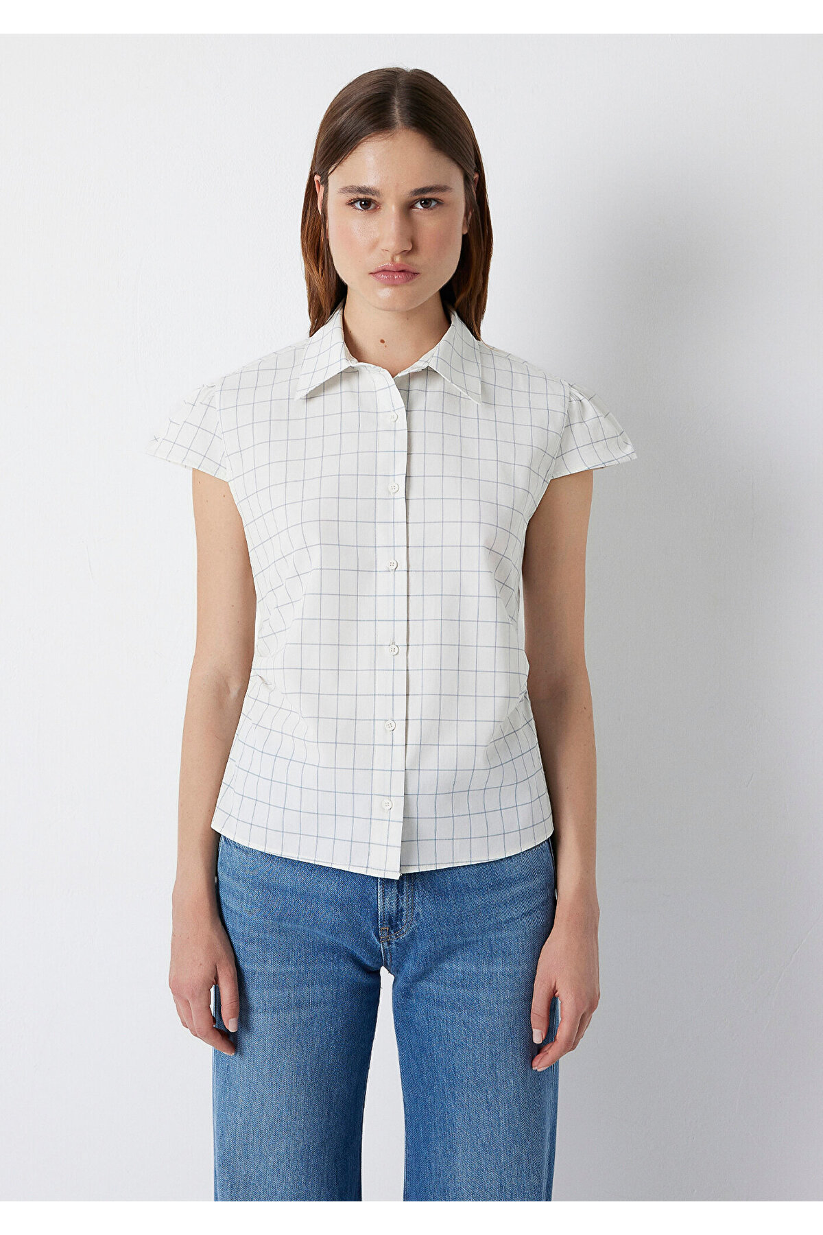 Kareli Kısa Kol Gömlek Slim Fit / Dar Kesim 1220431-A6900 — سفید — تصویر 4 از 8