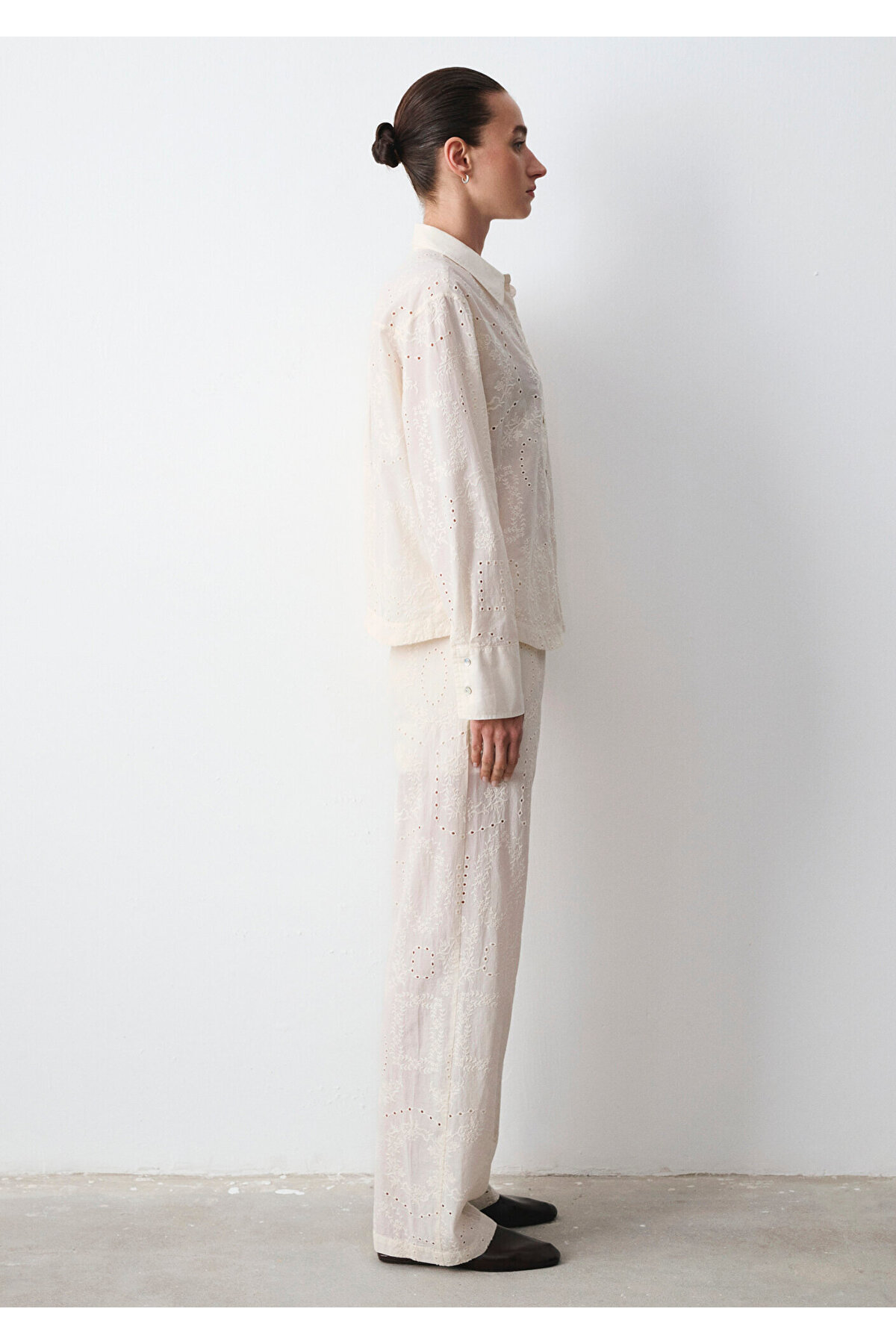 Nakışlı Detaylı Ekru Gömlek Loose Fit / Bol Rahat Kesim 1211464-70060 — اکرو — تصویر 5 از 5