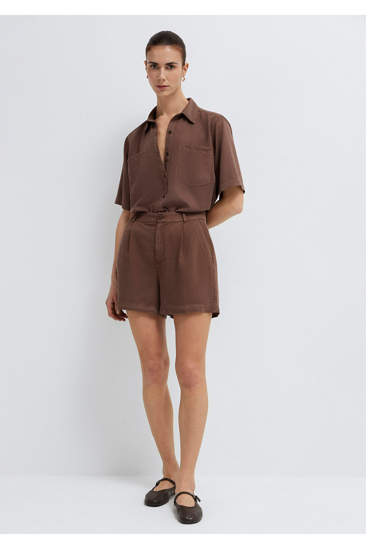 Kısa Kollu Kahverengi Gömlek Loose Fit / Bol Rahat Kesim 1211458-87537 — قهوه‌ای — تصویر 2 از 8