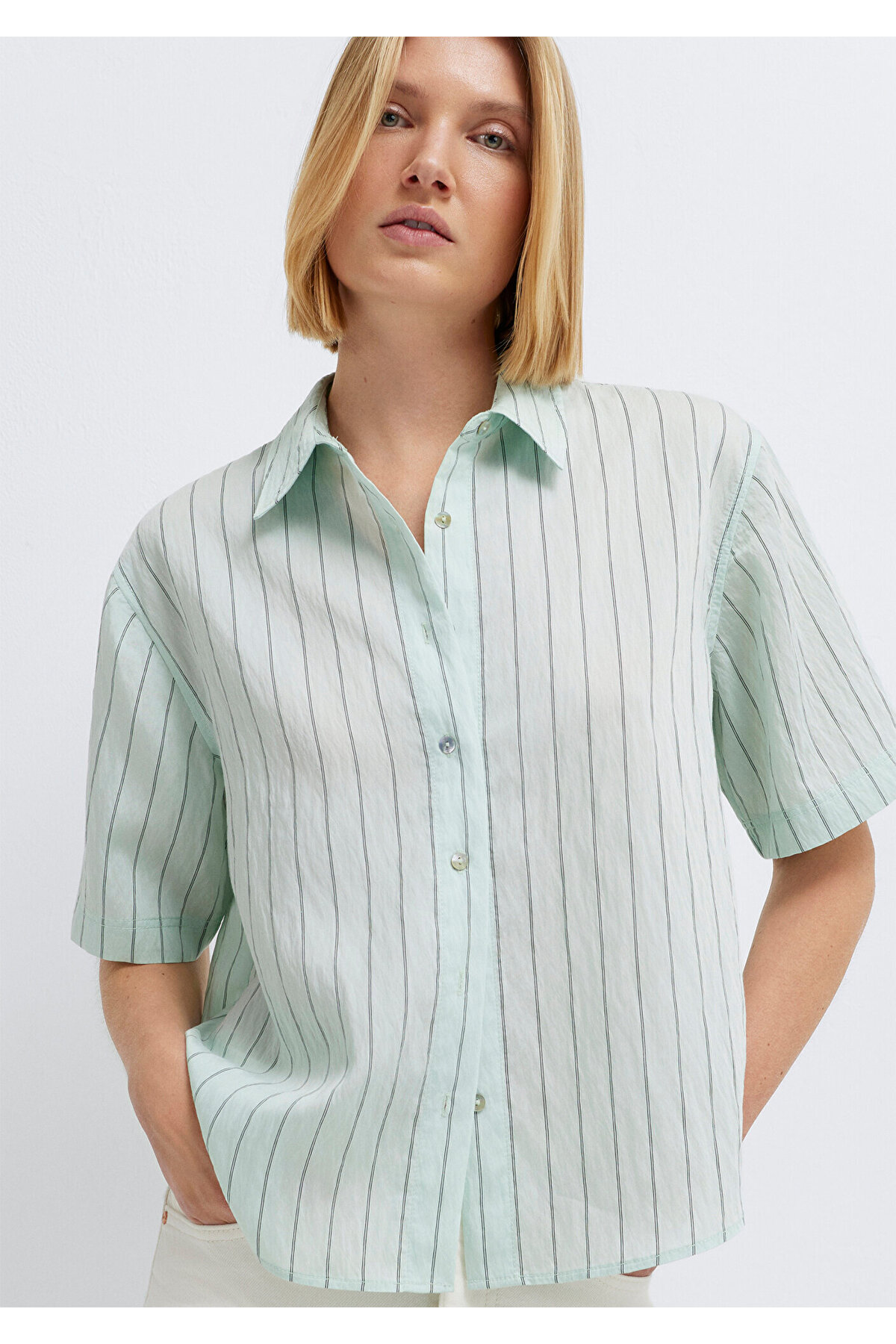 Çizgili Yeşil Crop Gömlek Loose Fit / Bol Rahat Kesim 1211459-91506 — سبز — تصویر 3 از 8