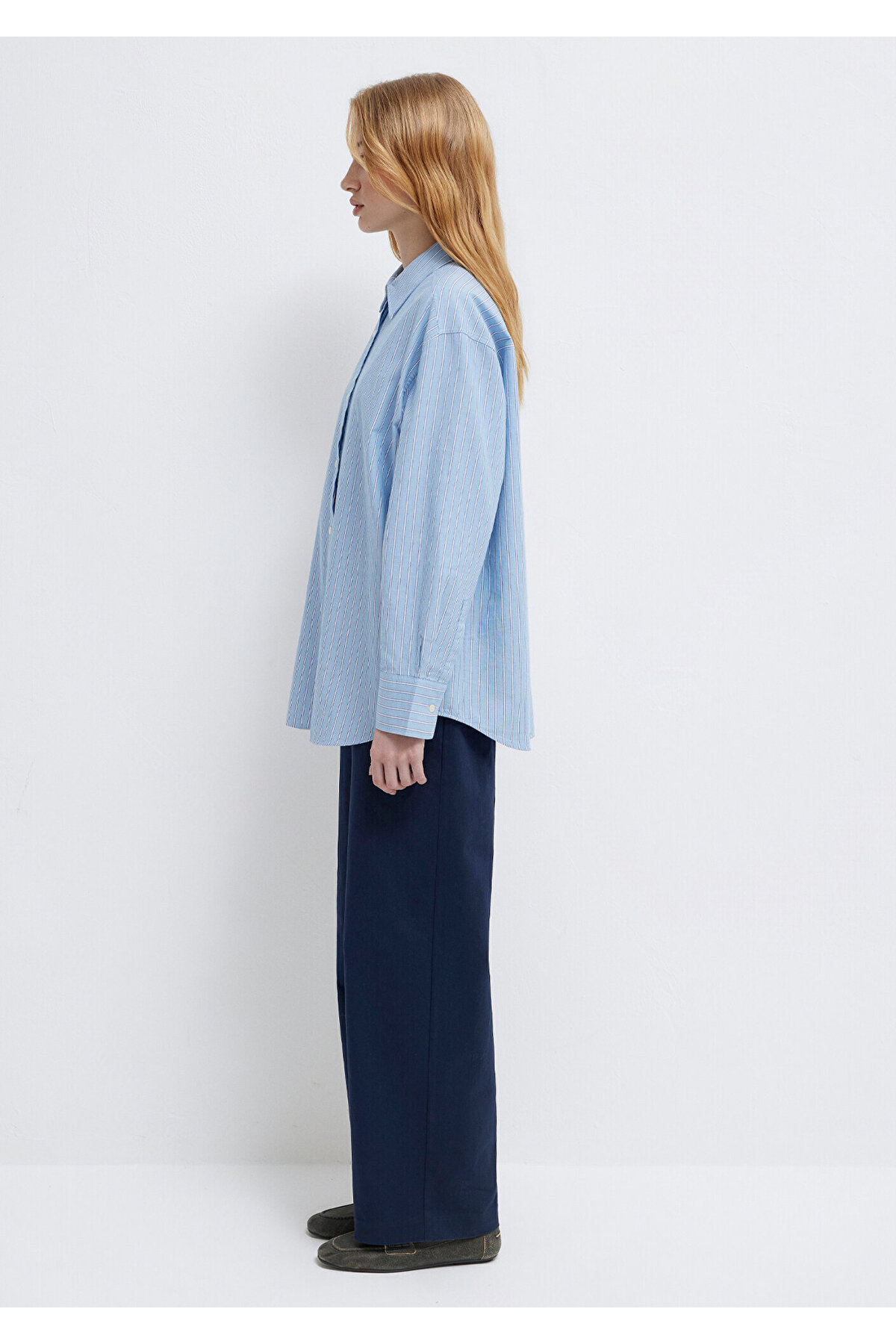 Çizgili Gömlek Oversize / Geniş Kesim 1211393-89326 — آبی — تصویر 5 از 8