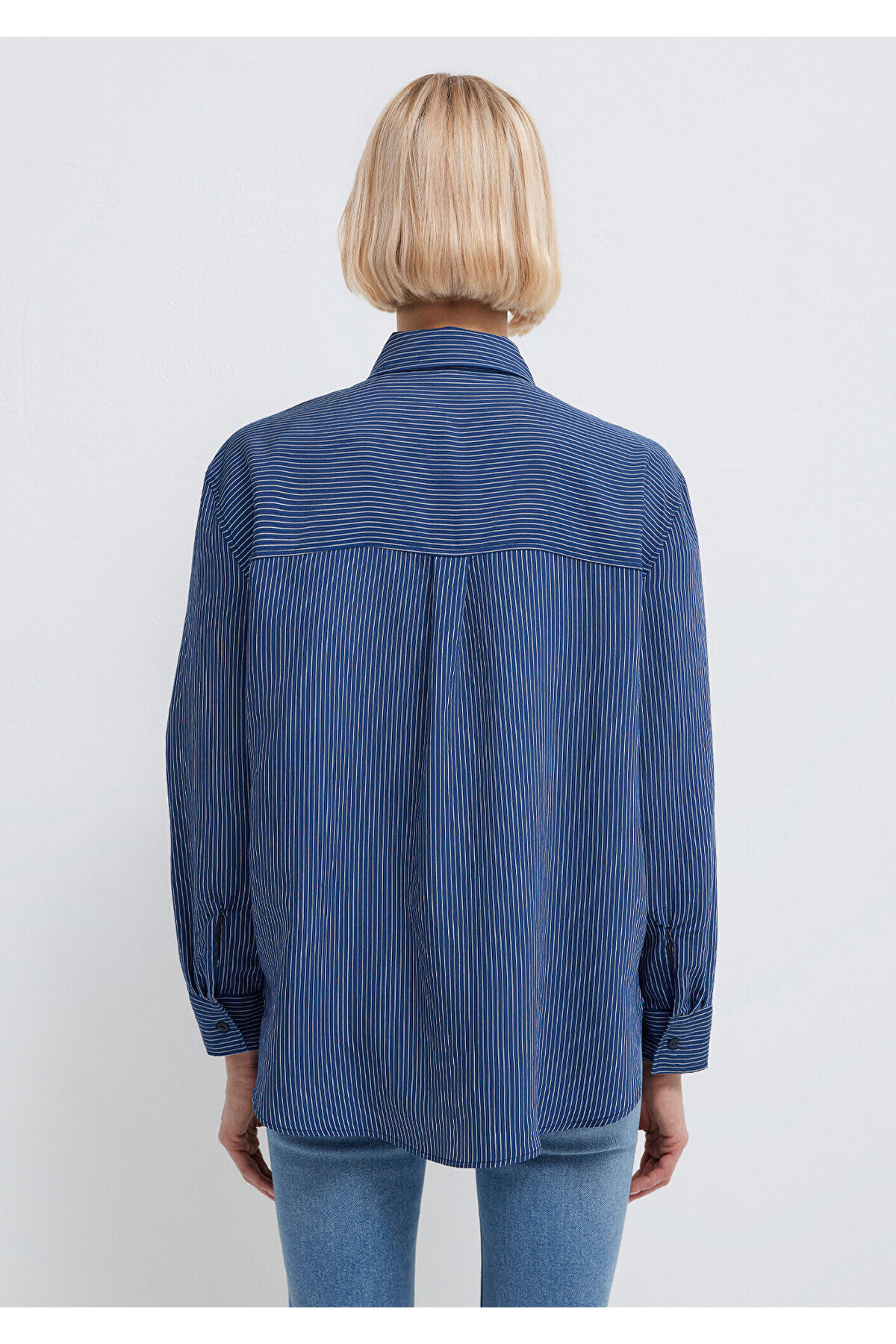 Çizgili Lacivert Gömlek Loose Fit / Bol Rahat Kesim 1210683-80736 — سرمه‌ای — تصویر 6 از 8