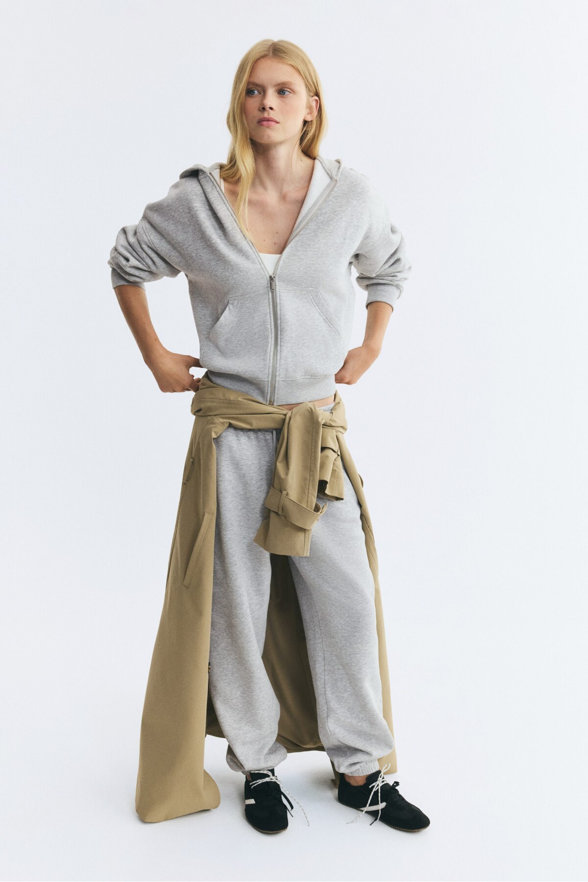 H&M Kapüşonlu ve Fermuarlı Üst görsel 2