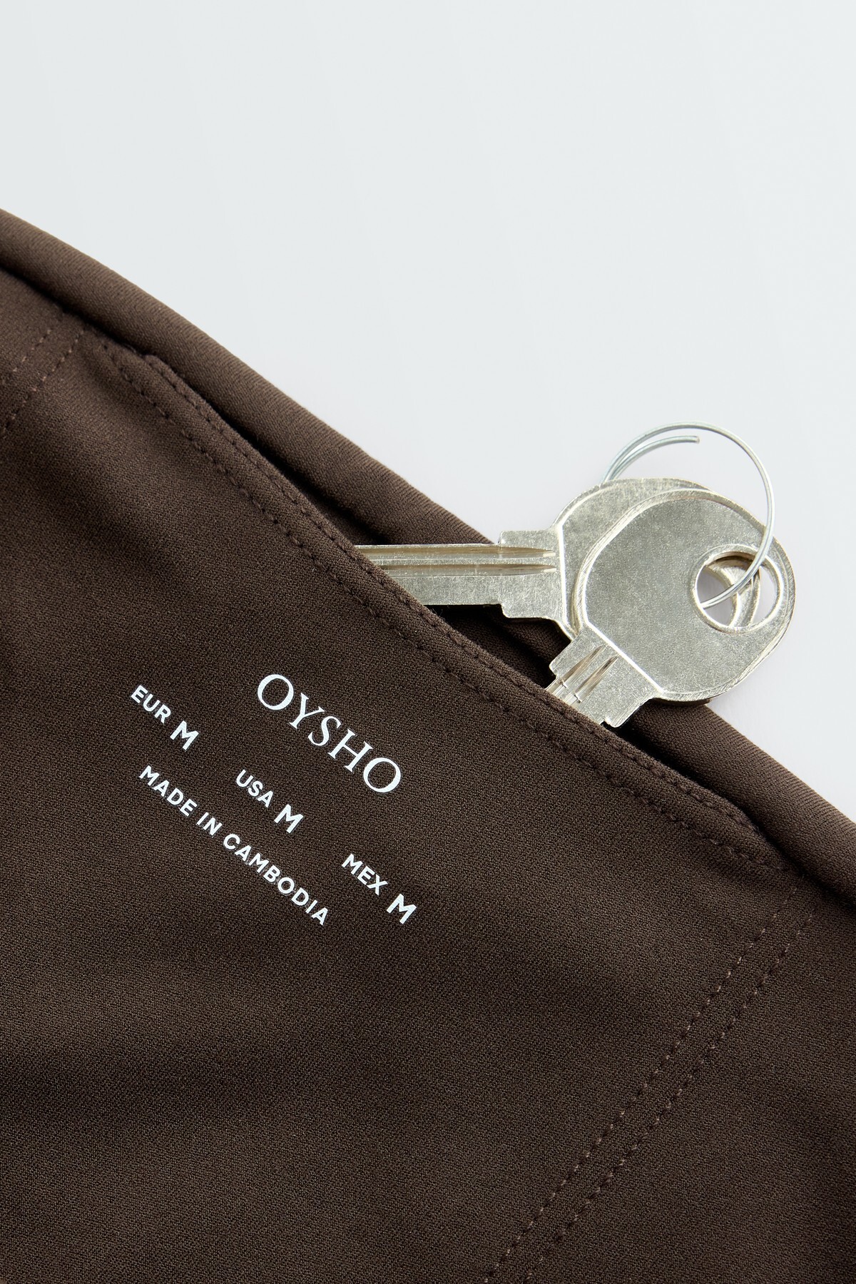 Oysho High rise Comfortlux bilek hizasında tayt görsel 7