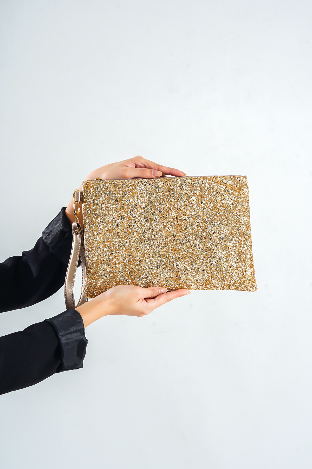 Capone Outfitters Pullu Paris 220 Kadın Clutch Çanta görsel 3