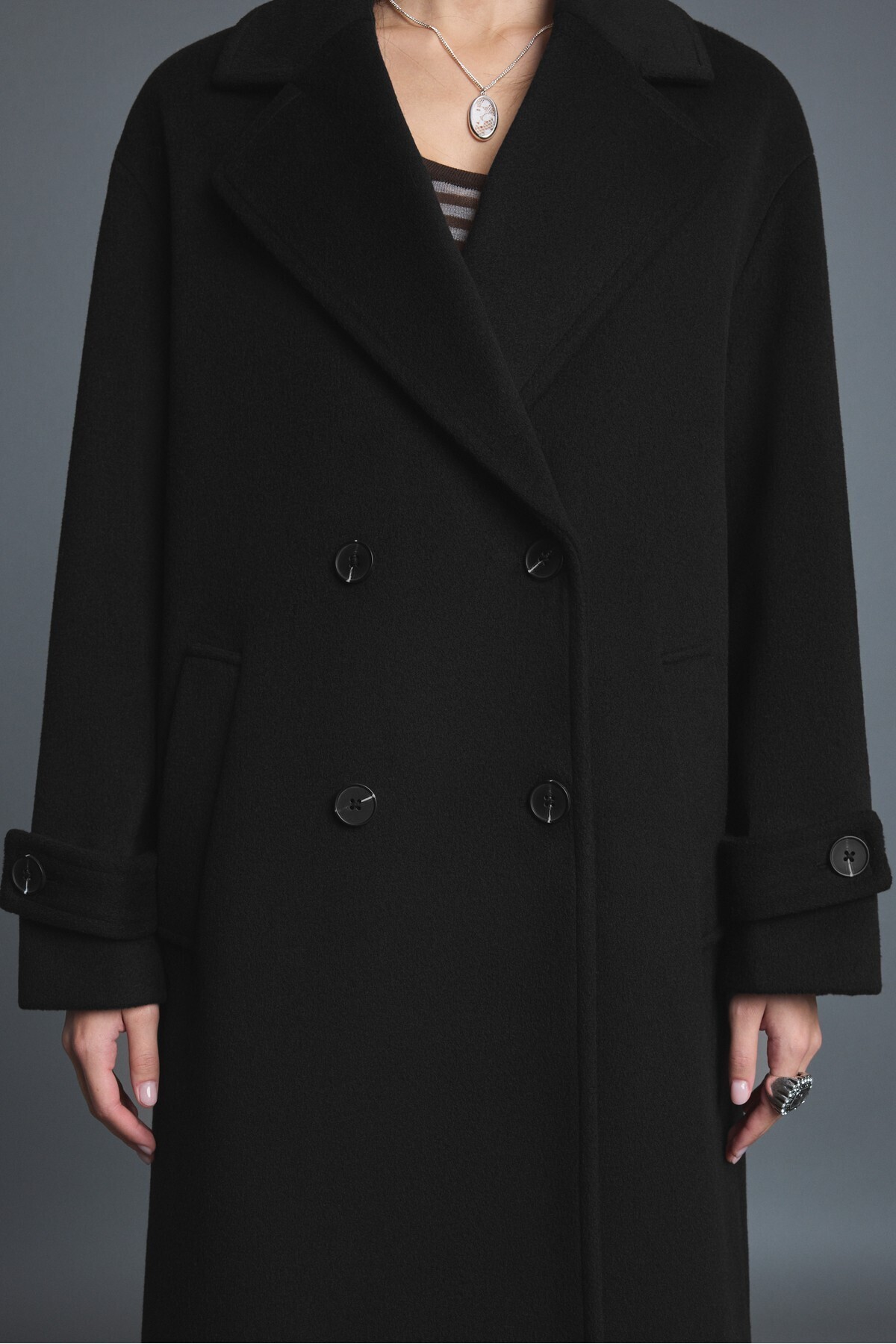 Stradivarius Yumuşak dokulu uzun oversize kaban görsel 4