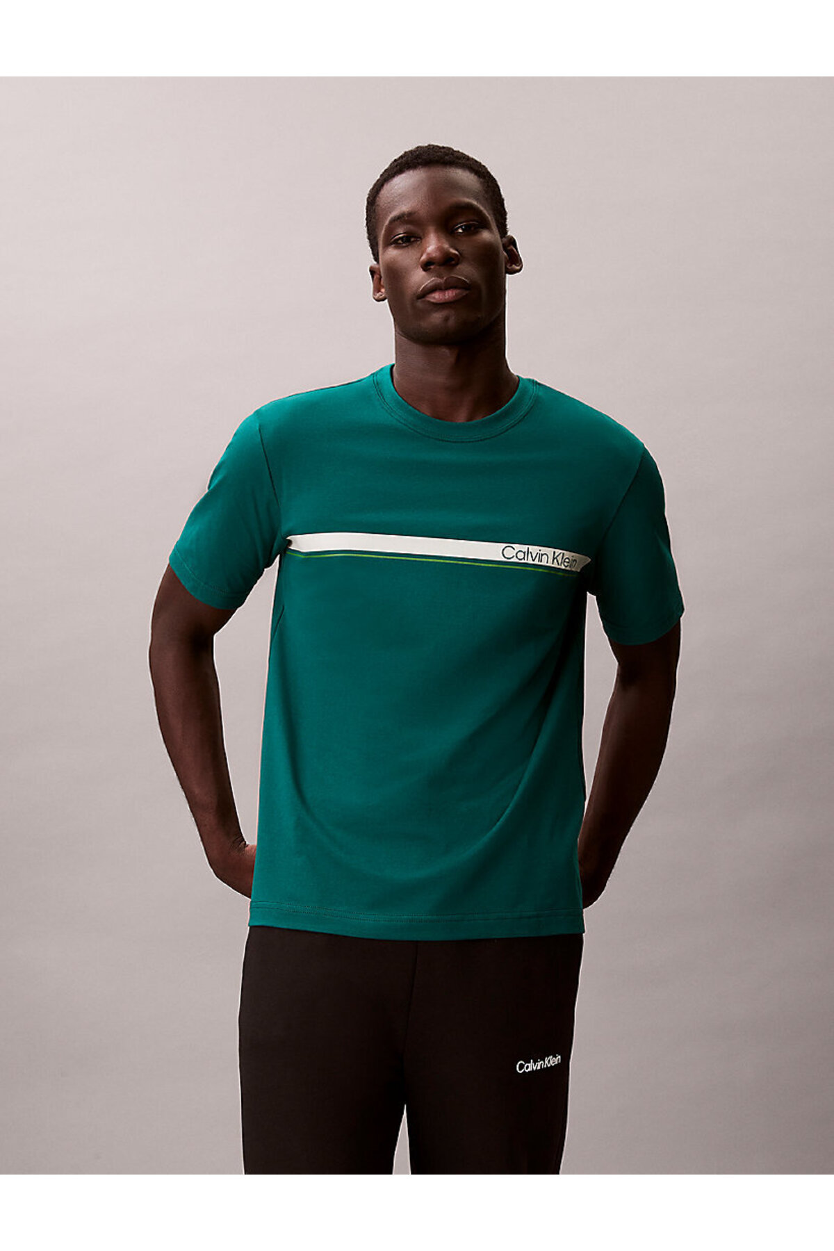 تیشرتمردانهCalvin Kleinسبز