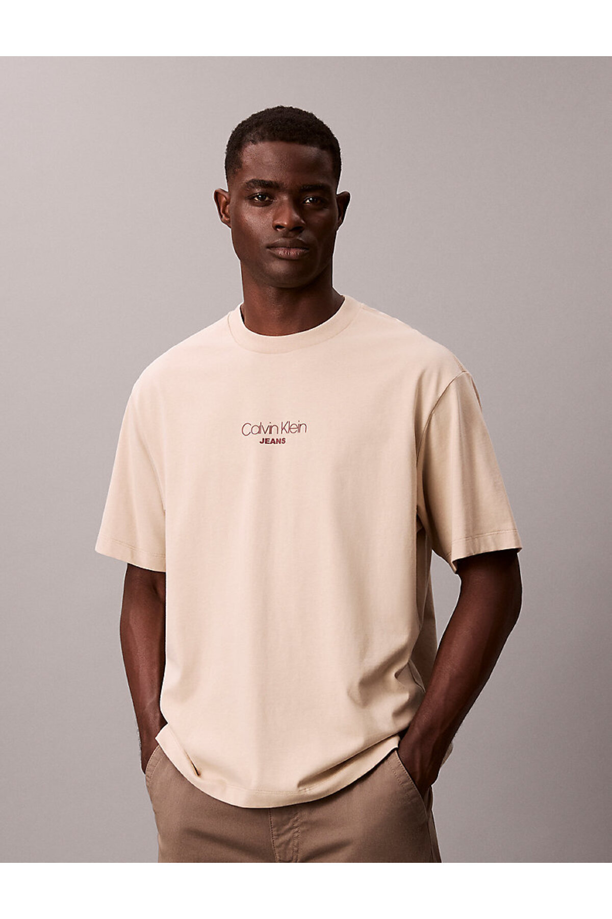 تیشرتمردانهCalvin Kleinبژ تیشرتمردانهCalvin Kleinبژ