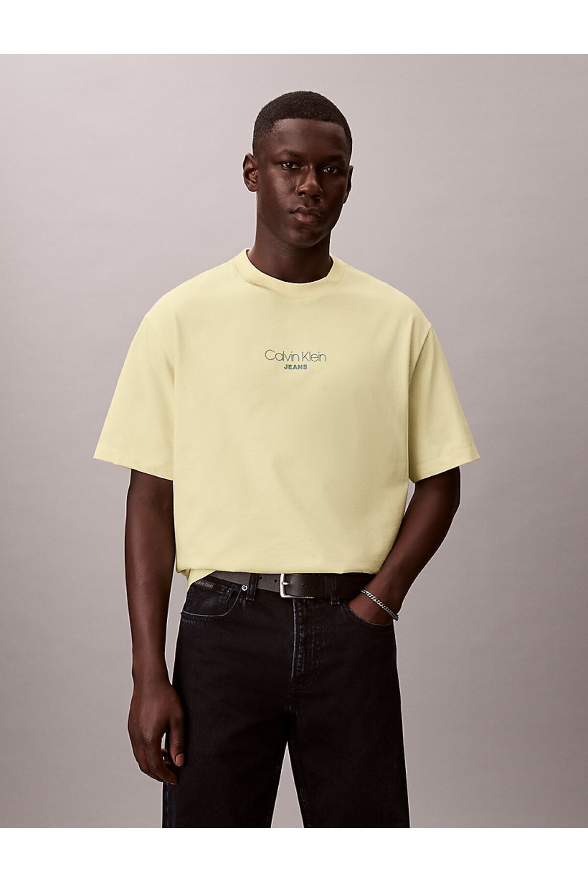 تیشرتمردانهCalvin Kleinزرد