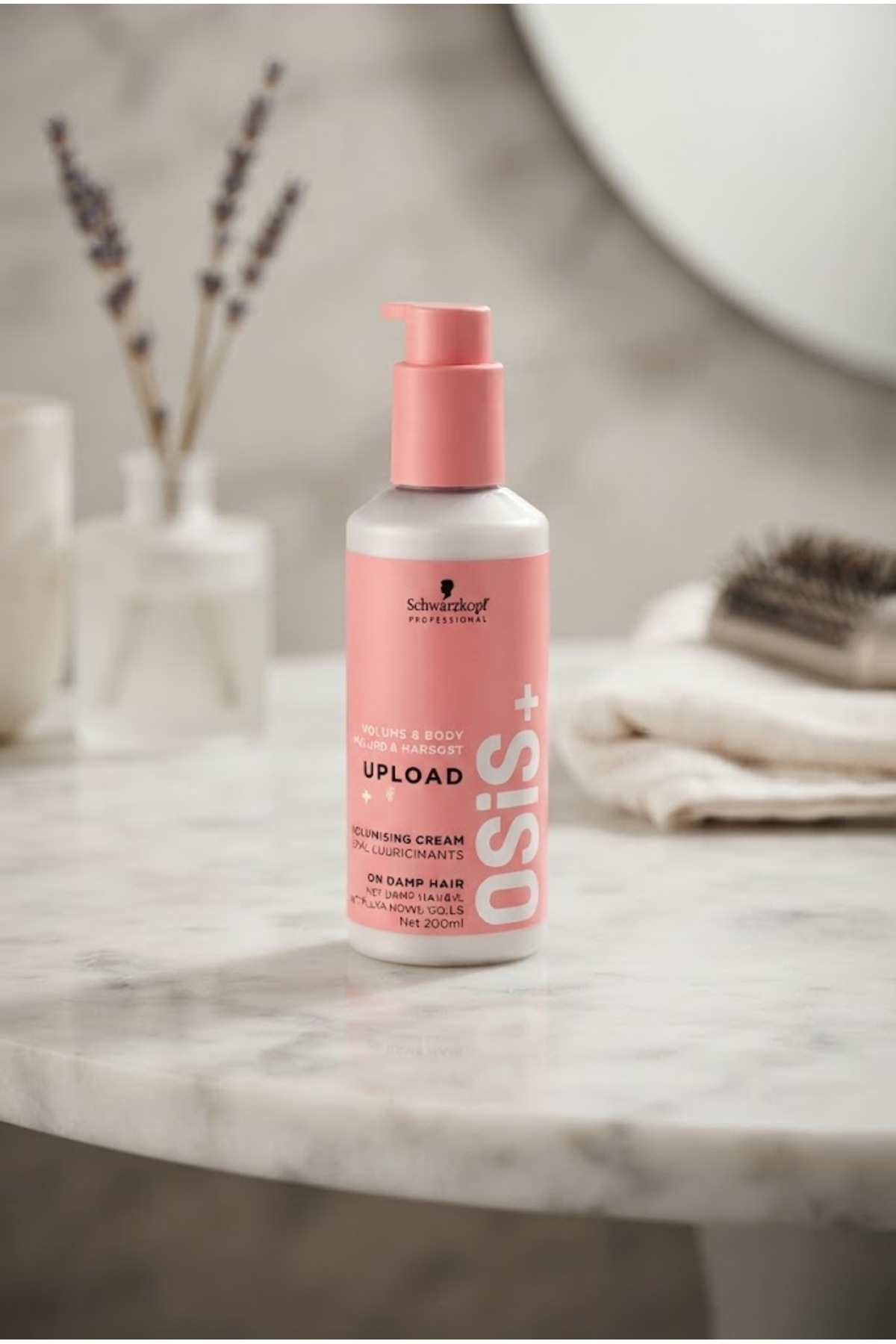 Schwarzkopf Volume Body Upload Hacim Veren Şekillendirici Saç Kremi 200 ml - Body Upload Bodifying Cream — OSIS-UP-200