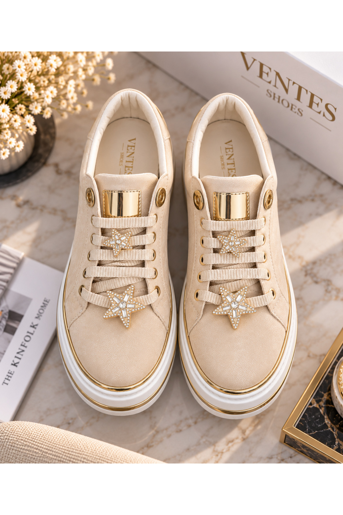 Ventes Kadın Taşlı Yıldız Detaylı Bağcıklı Gold Aksesuarlı Kalın Taban Sneaker Ayakkabı görsel 6