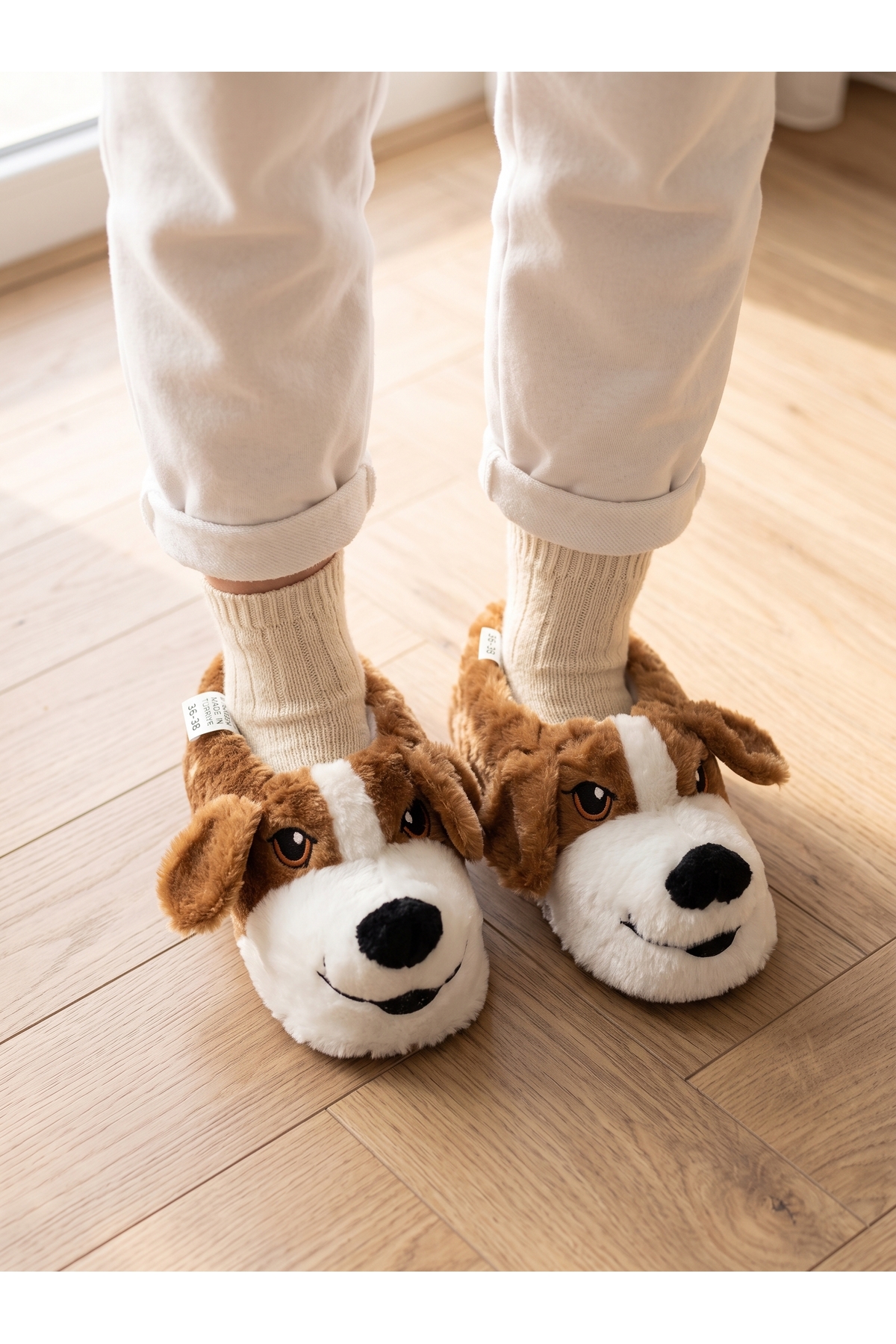 StepMore Kadın Kahverengi Beyaz Sevimli Köpek Figürlü Peluş Panduf Ev Terliği görsel 3