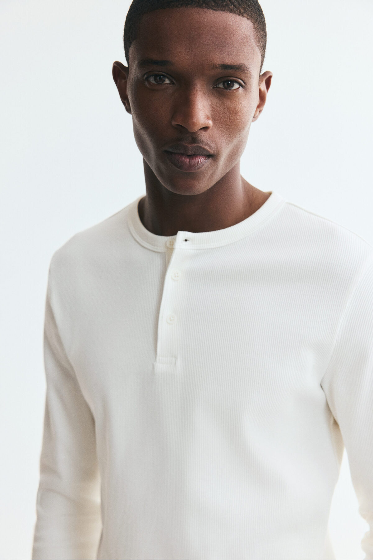 H&M Pamuklu ve Ribanalı Henley Üst Slim Fit görsel 2
