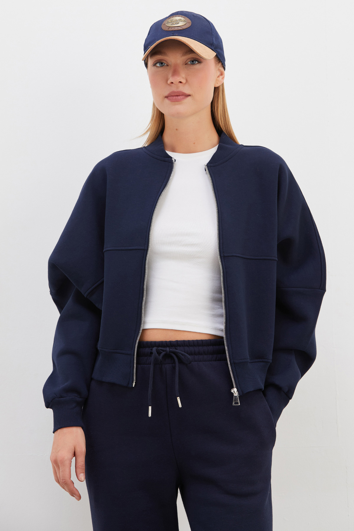 Fulla Moda 3 İplik Basic Fermuarlı Dik Yaka Crop Sweatshirt görsel 3