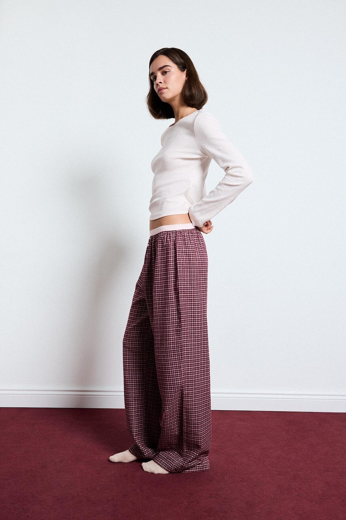 DeFacto Regular Fit Bisiklet Yaka Uzun Kollu Üst Ekose Desenli Geniş Paça Alt 2li Flanel Pijama Takımı H4398 görsel 2