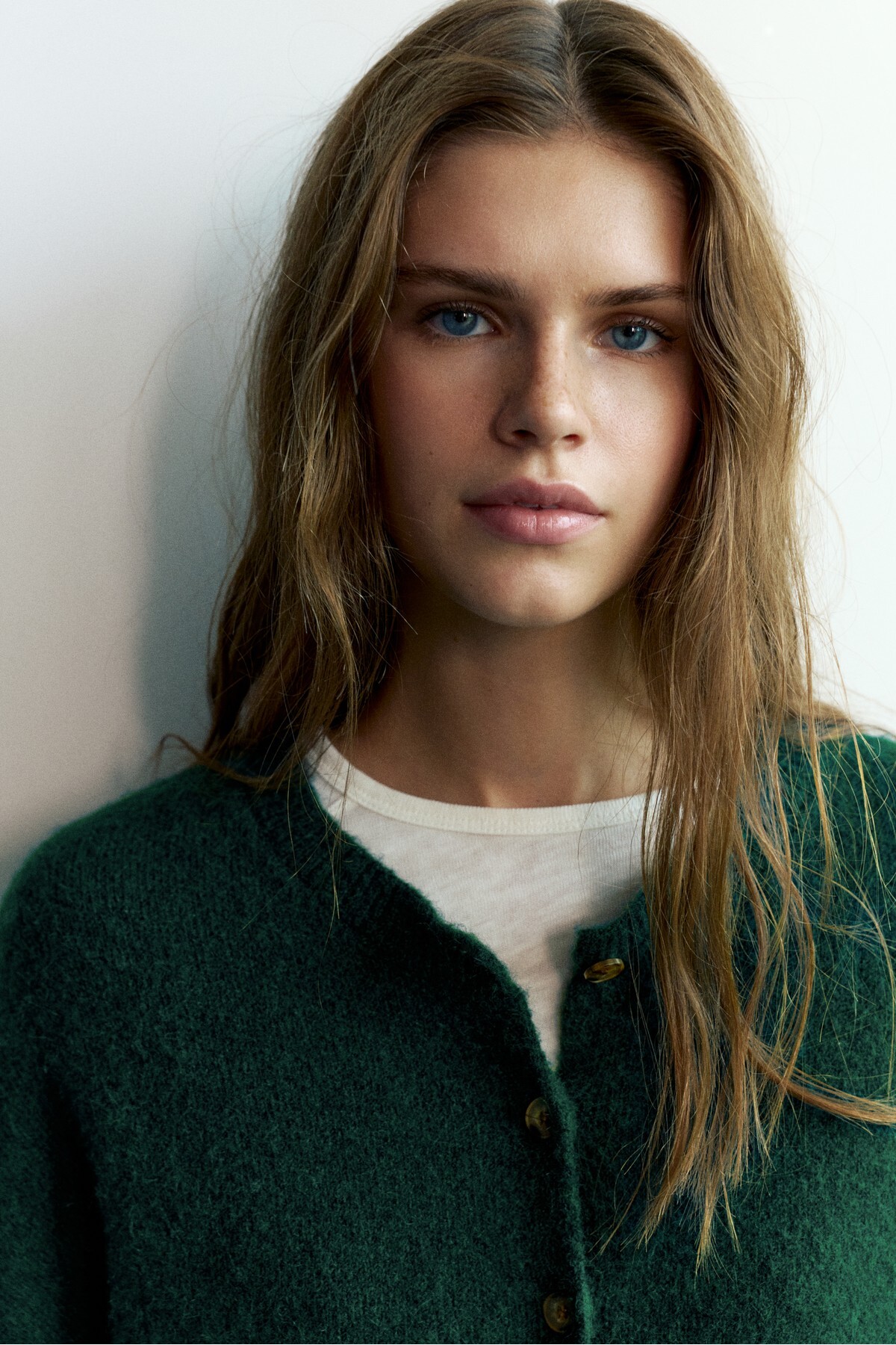 Pull & Bear Yumuşak örgü hırka görsel 6