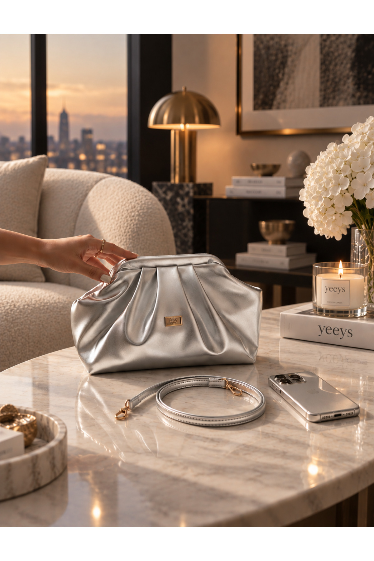 Yeeys Parlak Suni Deri Gold Detaylı Orta Boy Askılı Kadın Abiye Clutch Çanta