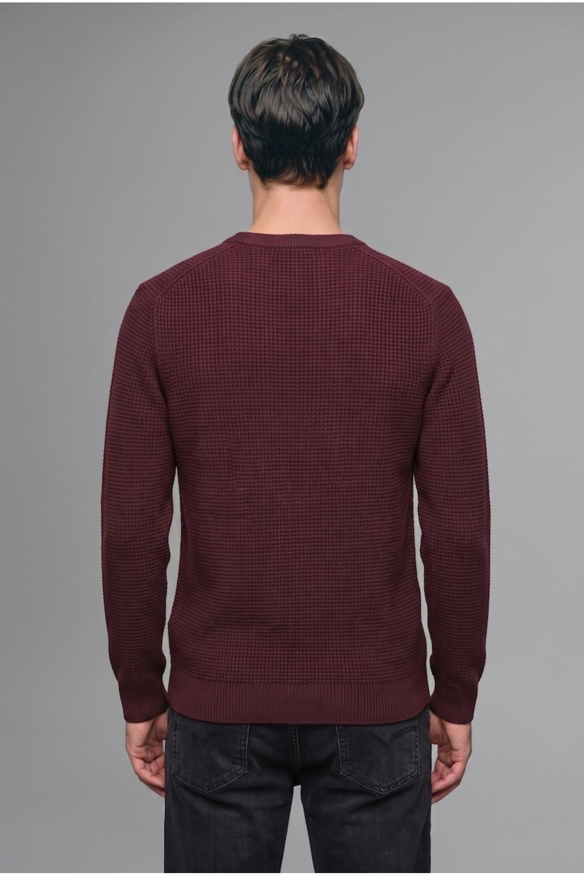 پلیور استاندارد Fit Crew Neck Basic H8887AX26AU — زرشکی — تصویر 5 از 5