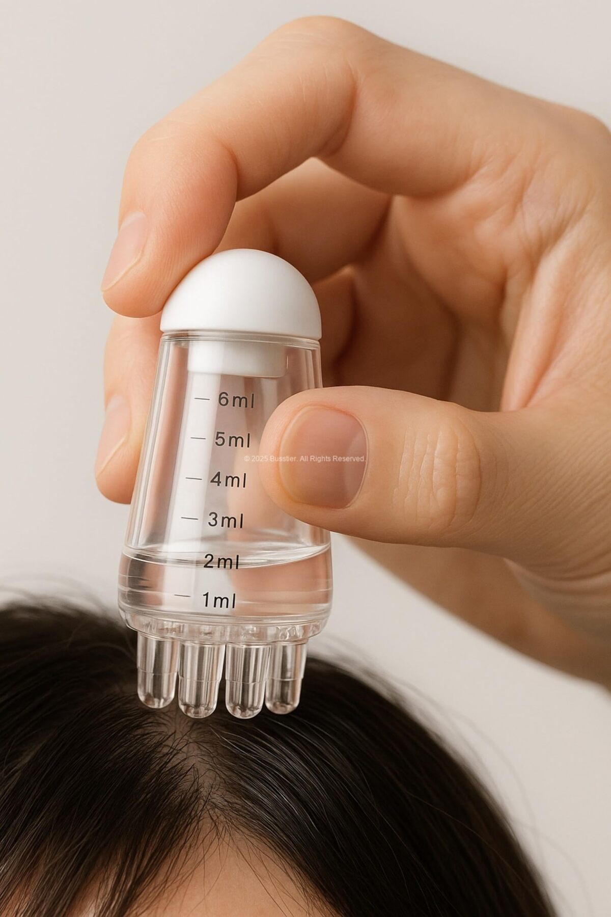 Saç Serumu ve Bakım Yağı Uygulama Aplikatörü, 6 ml Kapasiteli, Masaj Uçlu, Tüm Saç Tipleriyle Uyumlu — BSSTRMDL0551 — تصویر 2 از 5