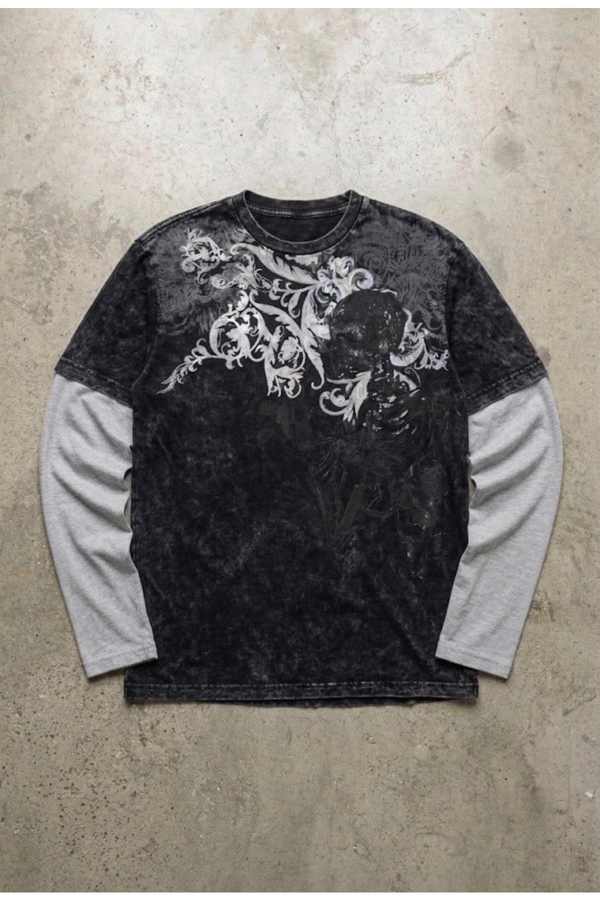 Köstebek Siyah Yıkamalı Skull Motifli Beyaz Unisex Sweatshirt
