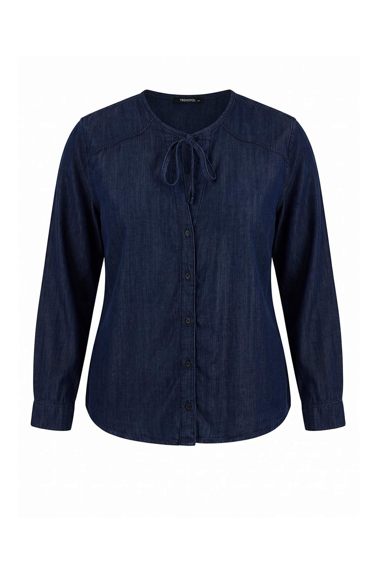 Trendyolmilla Curve Koyu Mavi Bisiklet Yaka Dökümlü Denim Büyük Beden Gömlek TBBAW27AX00019