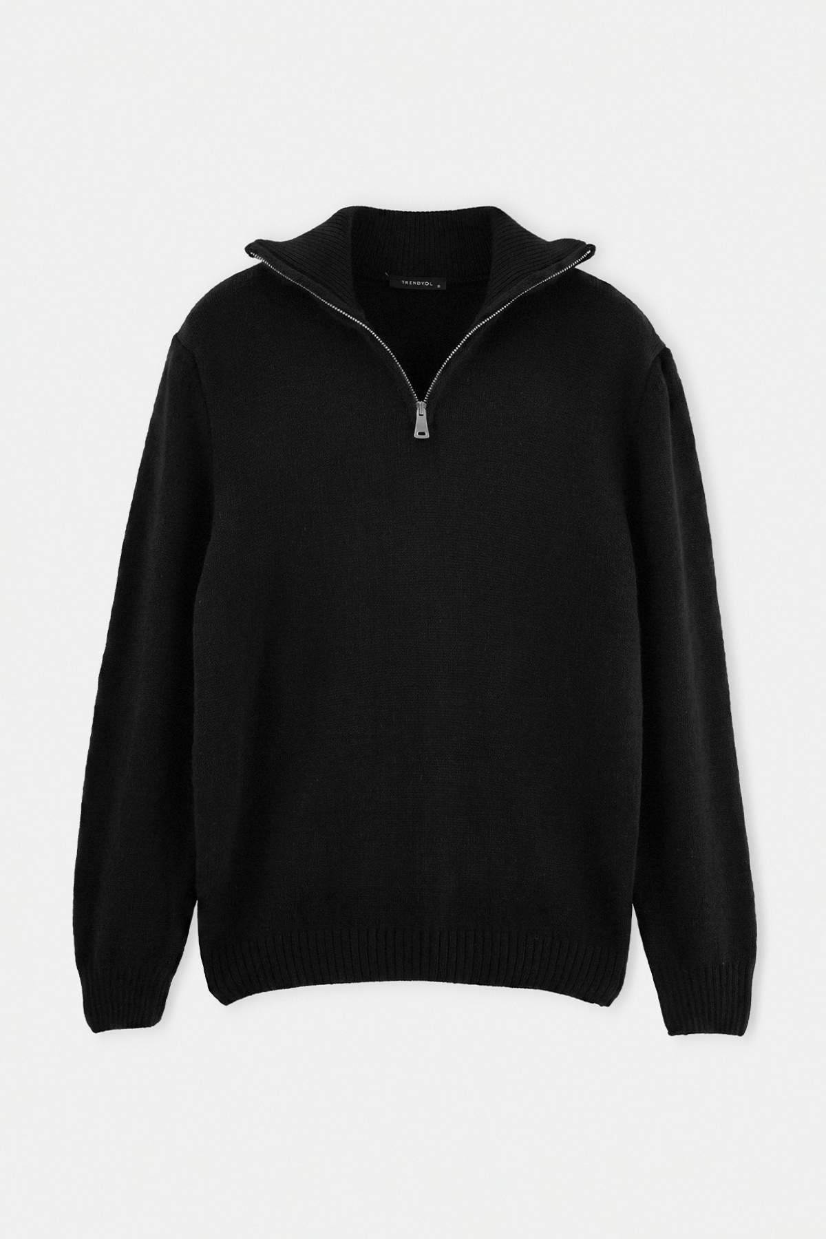 Trendyolmilla Man Siyah Regular/Normal Kesim Yumuşak Dik Yaka Triko Kazak TMNAW27KZ00030