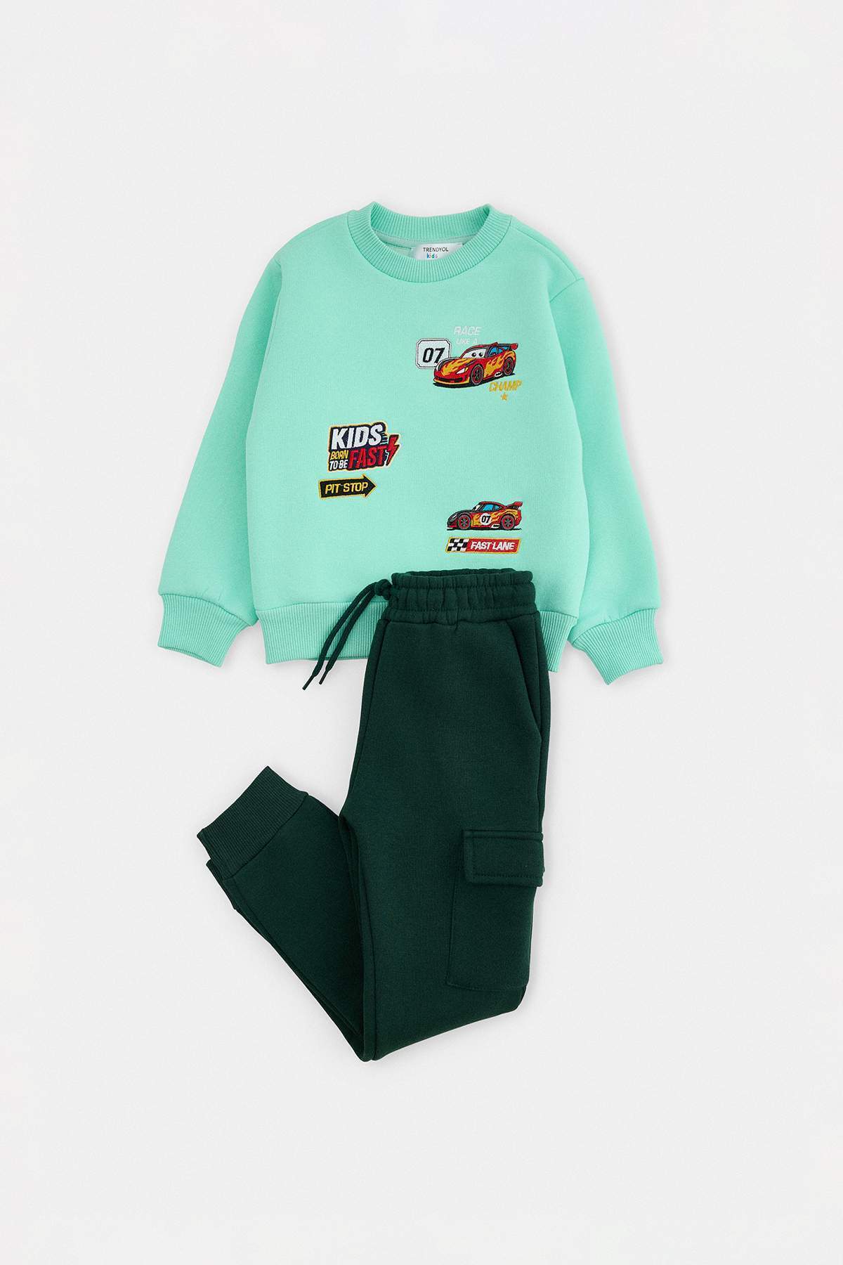Trendyolmilla Kids Yeşil Nakışlı / İşlemeli Örme Alt - Üst Takım TKDAW26AU00018