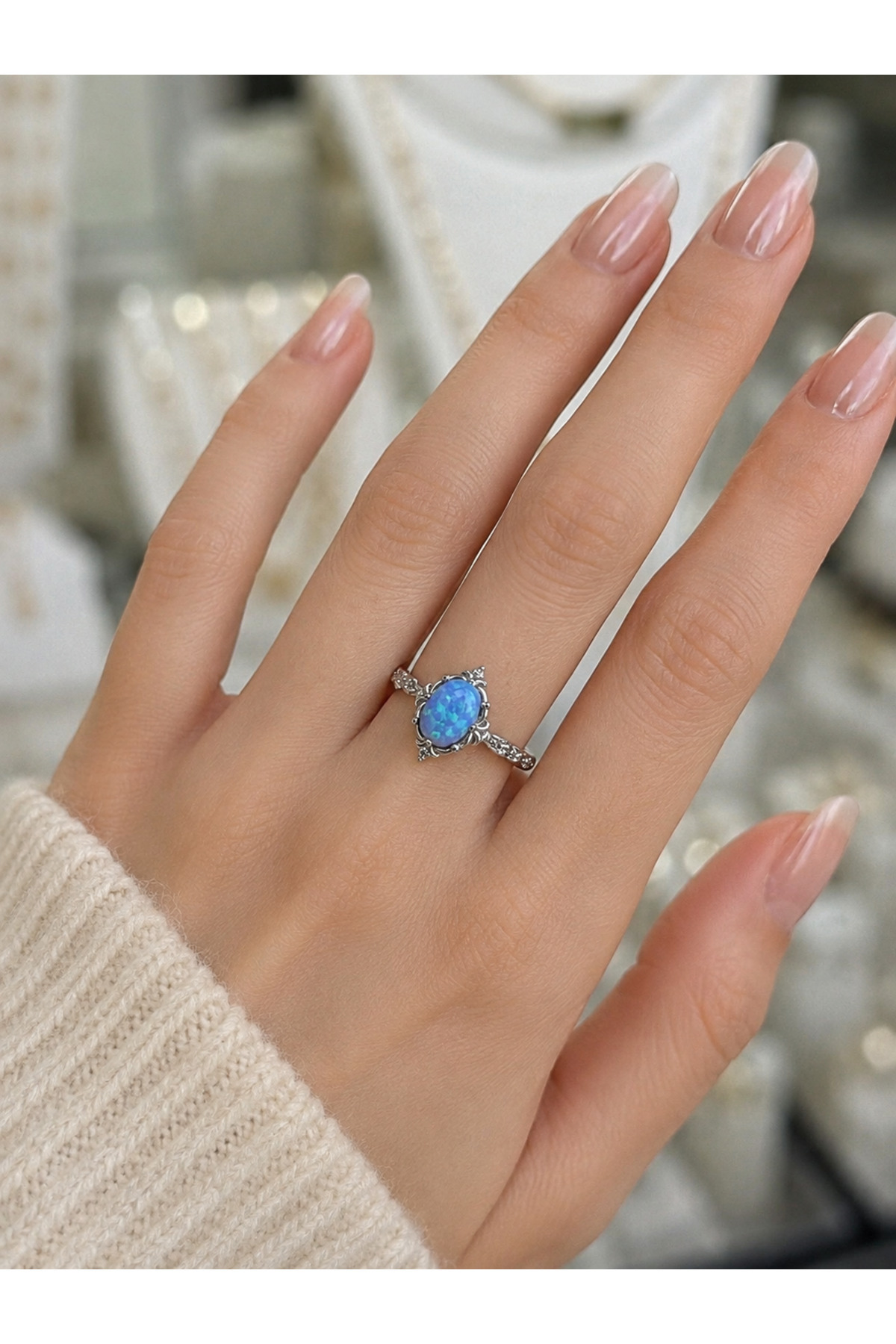 vogutima Kadın 925 Ayar Gümüş Yüzük – Mavi Oval Opal Taşlı Vintage Rhodium Kaplama Evlilik Teklifi Sevgiliye Eşe Hediye