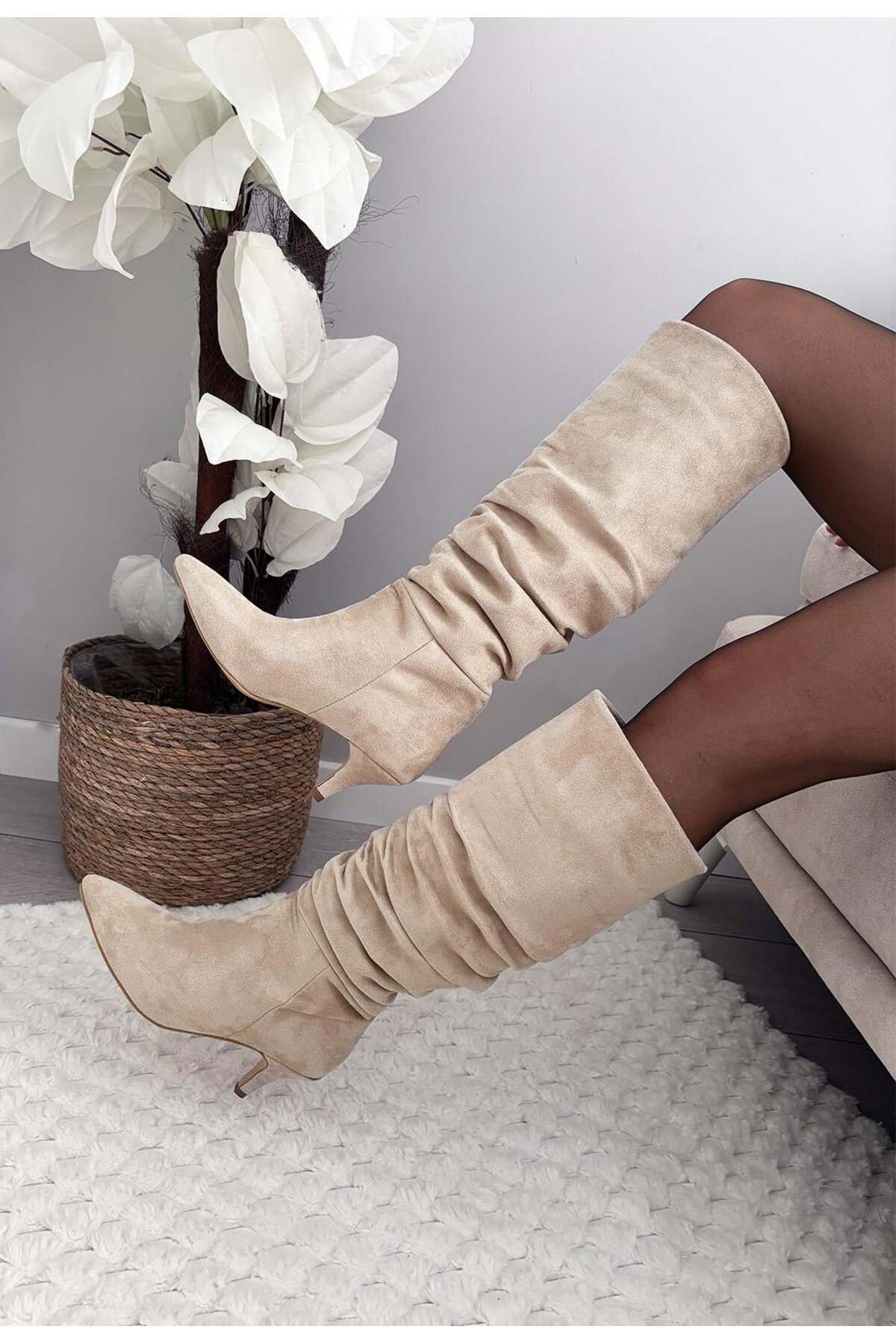 asmi shoes Kadın OSLO Topuklu Körüklü Şık Tarz Günlük Rahat Çizme Bej Süet görsel 3