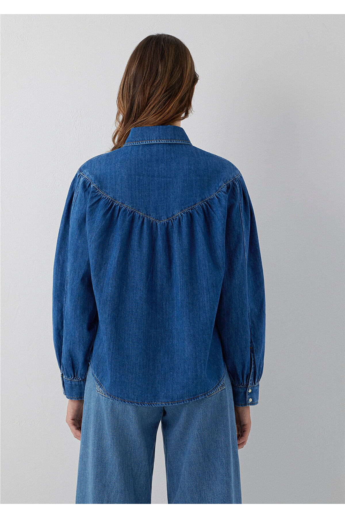 Iconic Indigo Mavisi Jean Gömlek Regular Fit / Normal Kesim 1217129-A6911 — آبی — تصویر 6 از 8