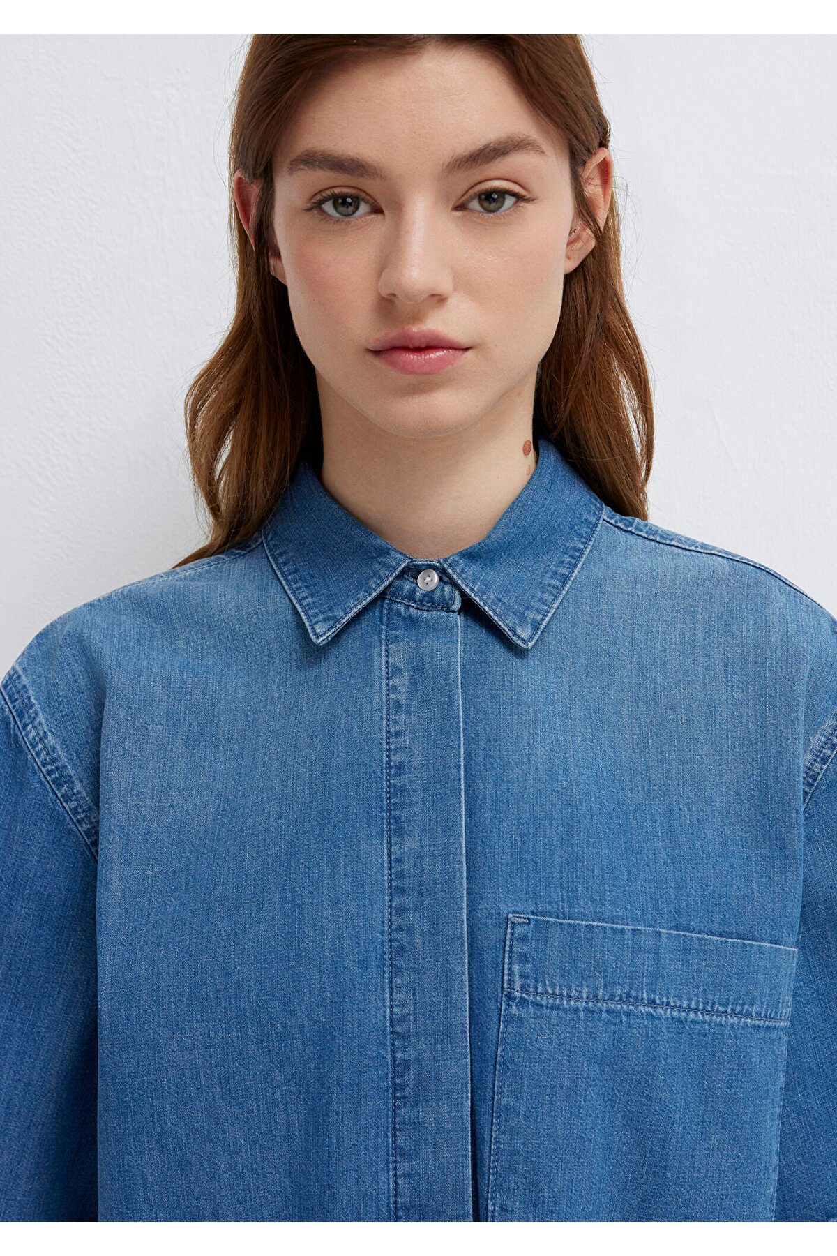 Edition Indigo Mavisi Jean Gömlek Boxy Fit 1221024-A3166 — سرمه‌ای — تصویر 7 از 8