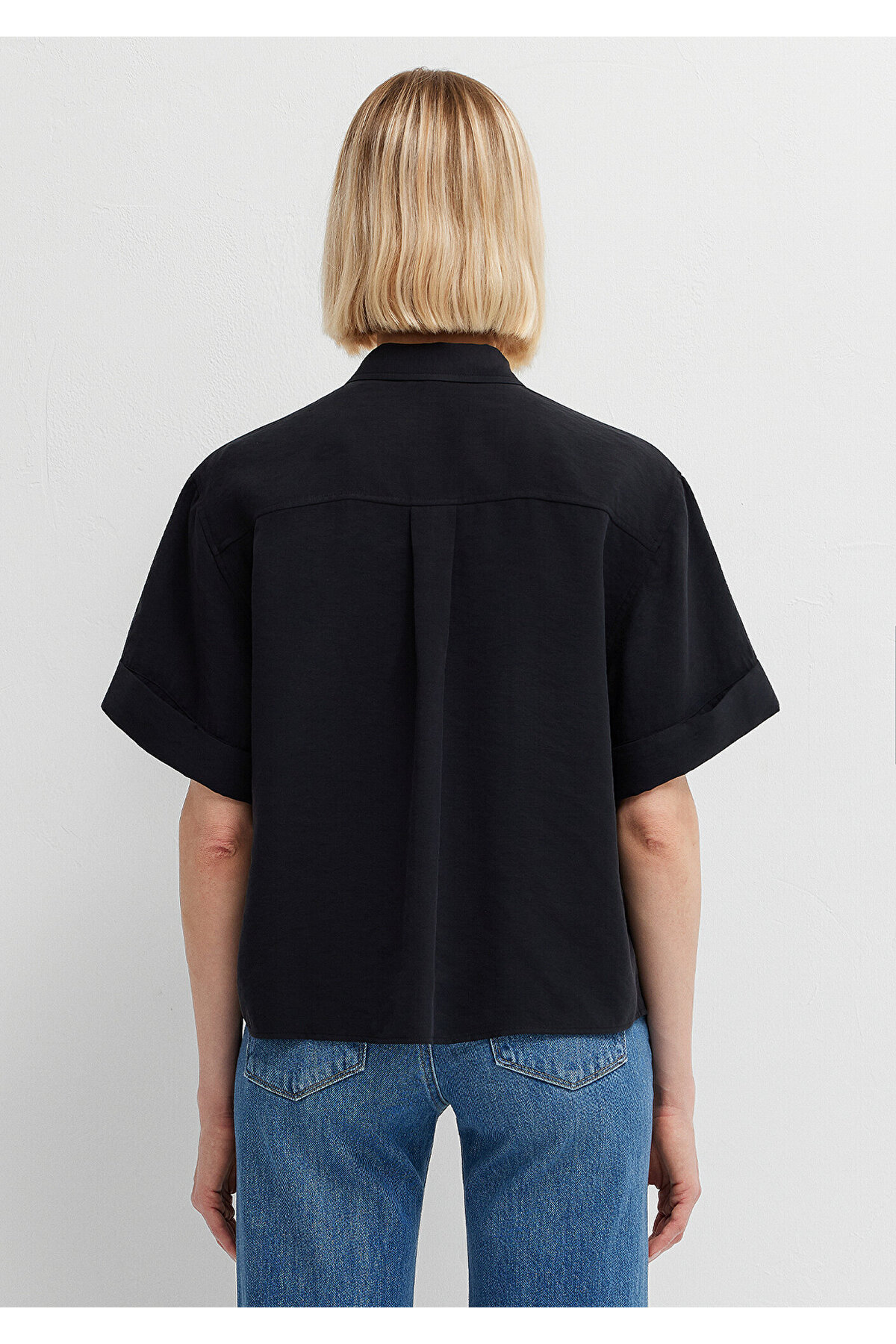 Modal (Tencel™) Karışımlı Siyah Gömlek Oversize / Geniş Kesim 1211488-900 — مشکی — تصویر 5 از 7