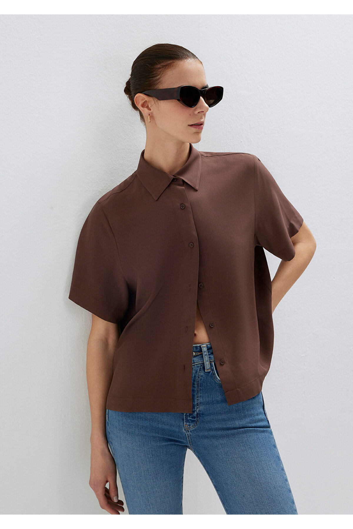 Kısa Kollu Kahverengi Gömlek Loose Fit / Bol Rahat Kesim 1211613-87537 — قهوه‌ای AST11028 — تصویر 2 از 7