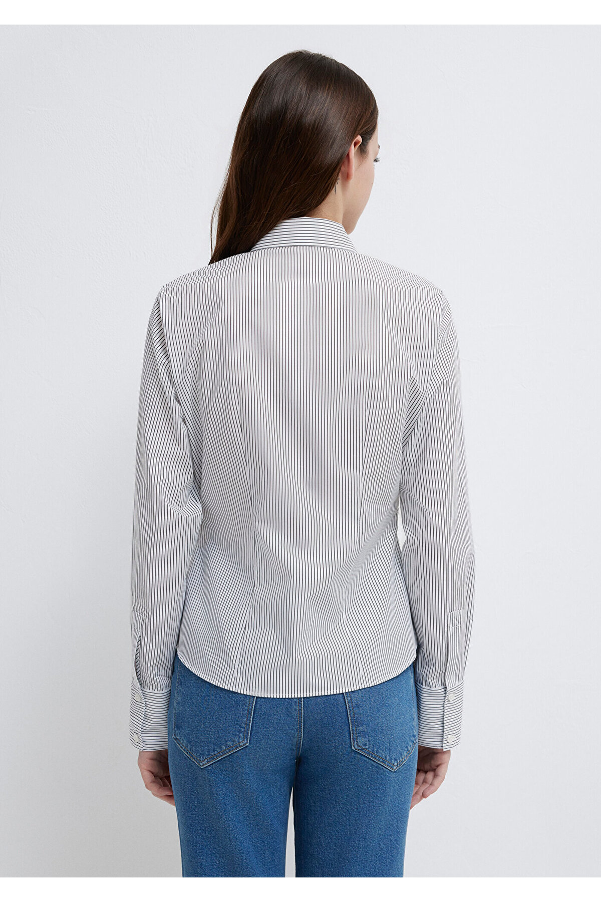 Antrasit Çizgili Beyaz Gömlek Slim Fit / Dar Kesim 1211378-91377 — سفید — تصویر 5 از 7
