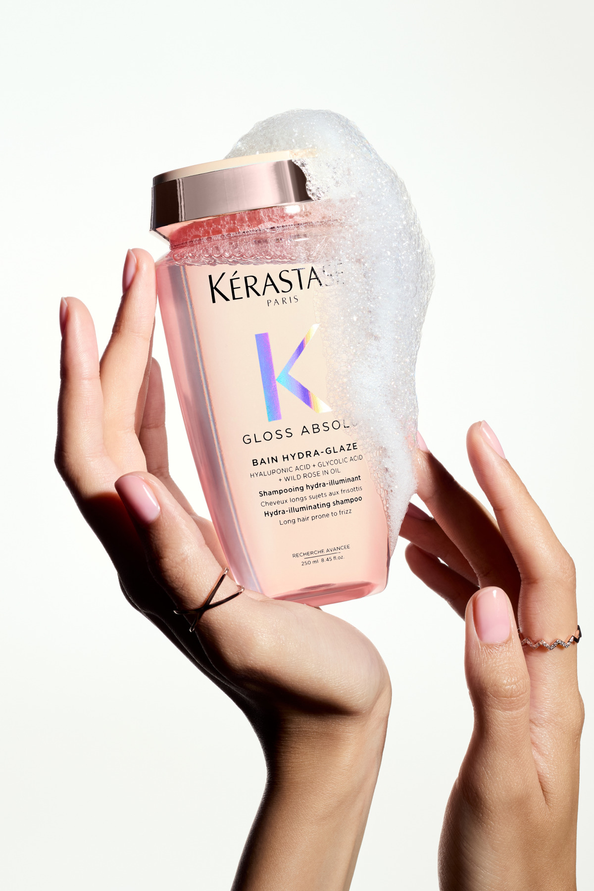 Gloss Absolu Elektriklenmeye Eğilimli Saçlar Için Parlaklık Veren Şampuan 250 ml — E4398100 — تصویر 3 از 8