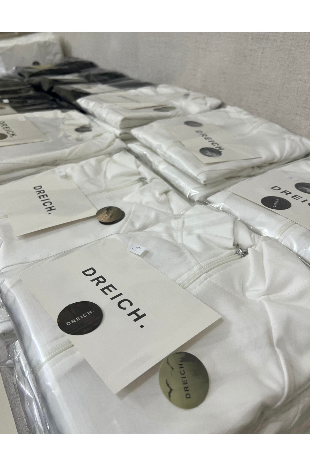 DEEFWEAR Parmak Detaylı Dar Kalıp Street Y2K Crop Hırka görsel 6