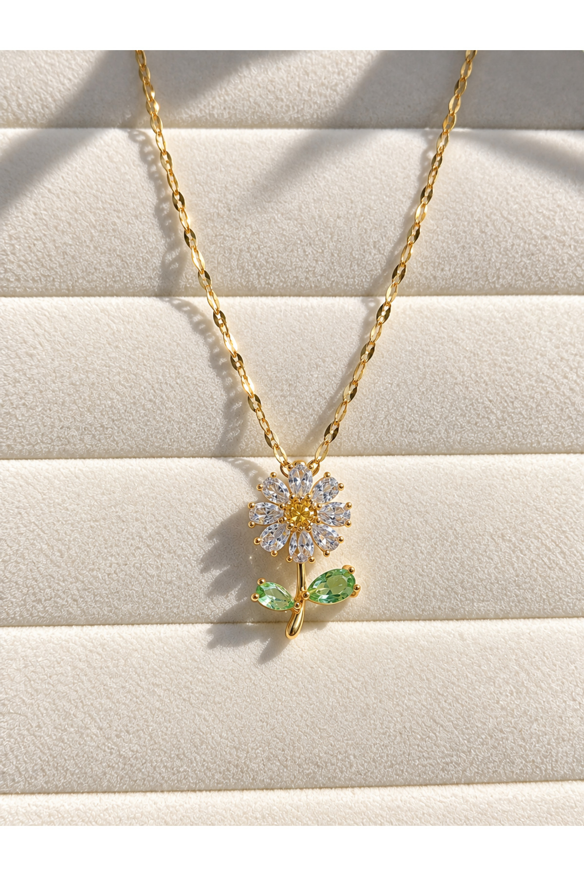 ATALYA ACCESSORY Gold Renk Papatya Modeli Çelik Kadın Kolye