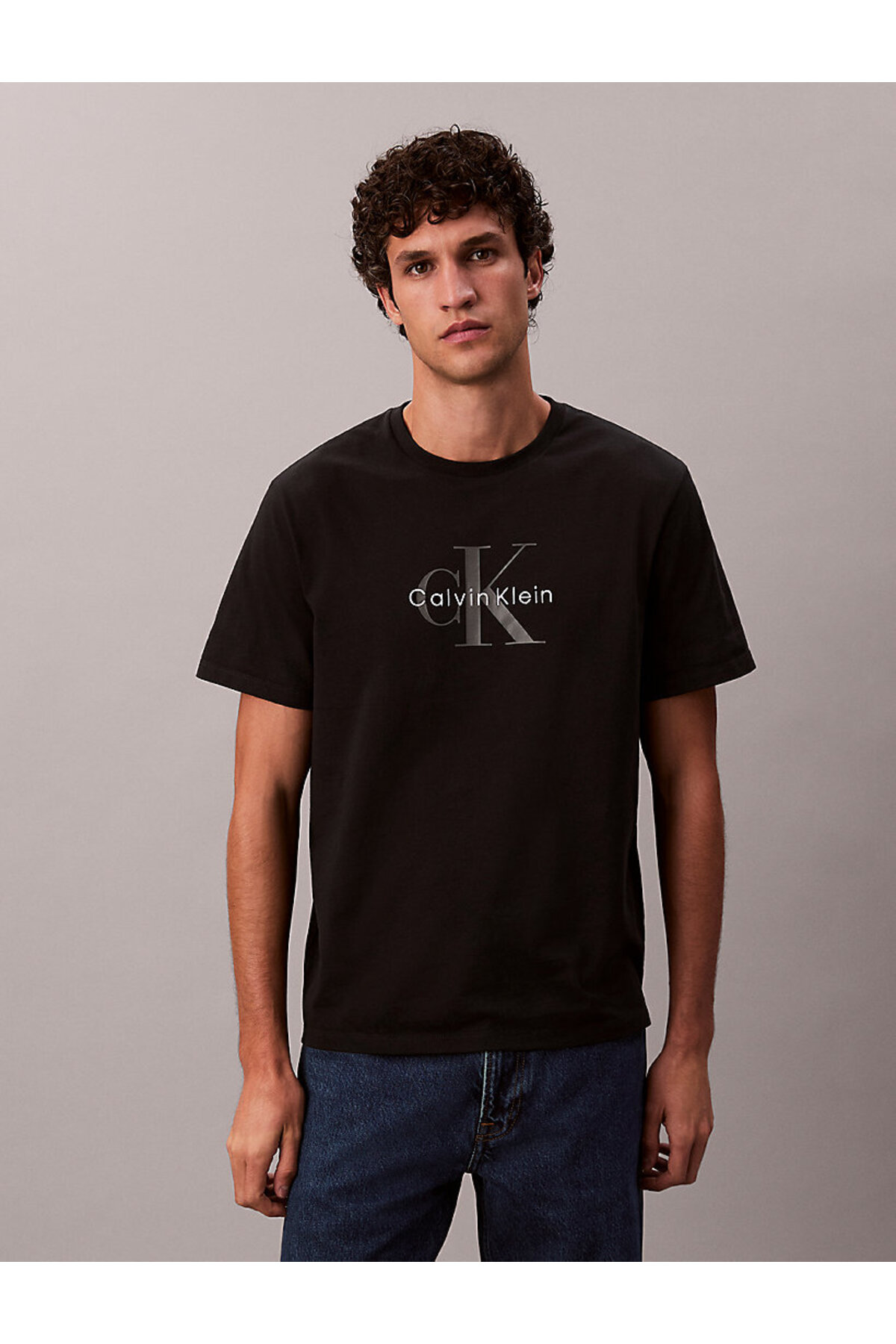 تیشرتمردانهCalvin Kleinمشکی