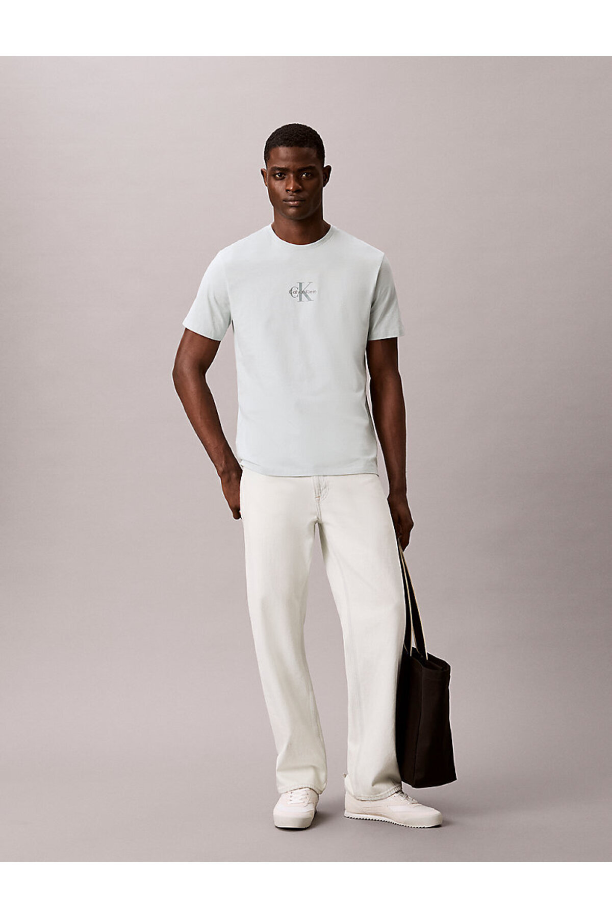 تیشرتمردانهCalvin Kleinسبز تیشرتمردانهCalvin Kleinسبز