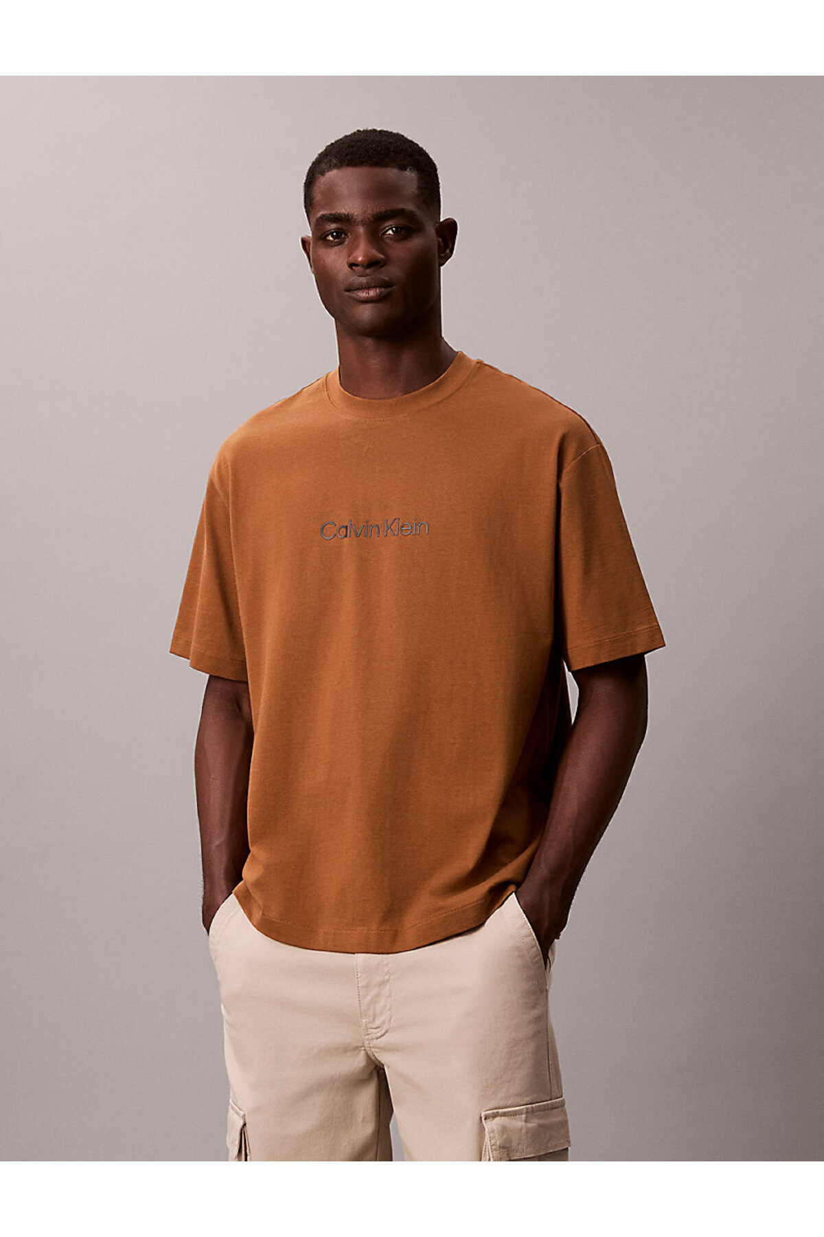 تیشرتمردانهCalvin Kleinقهوه ای