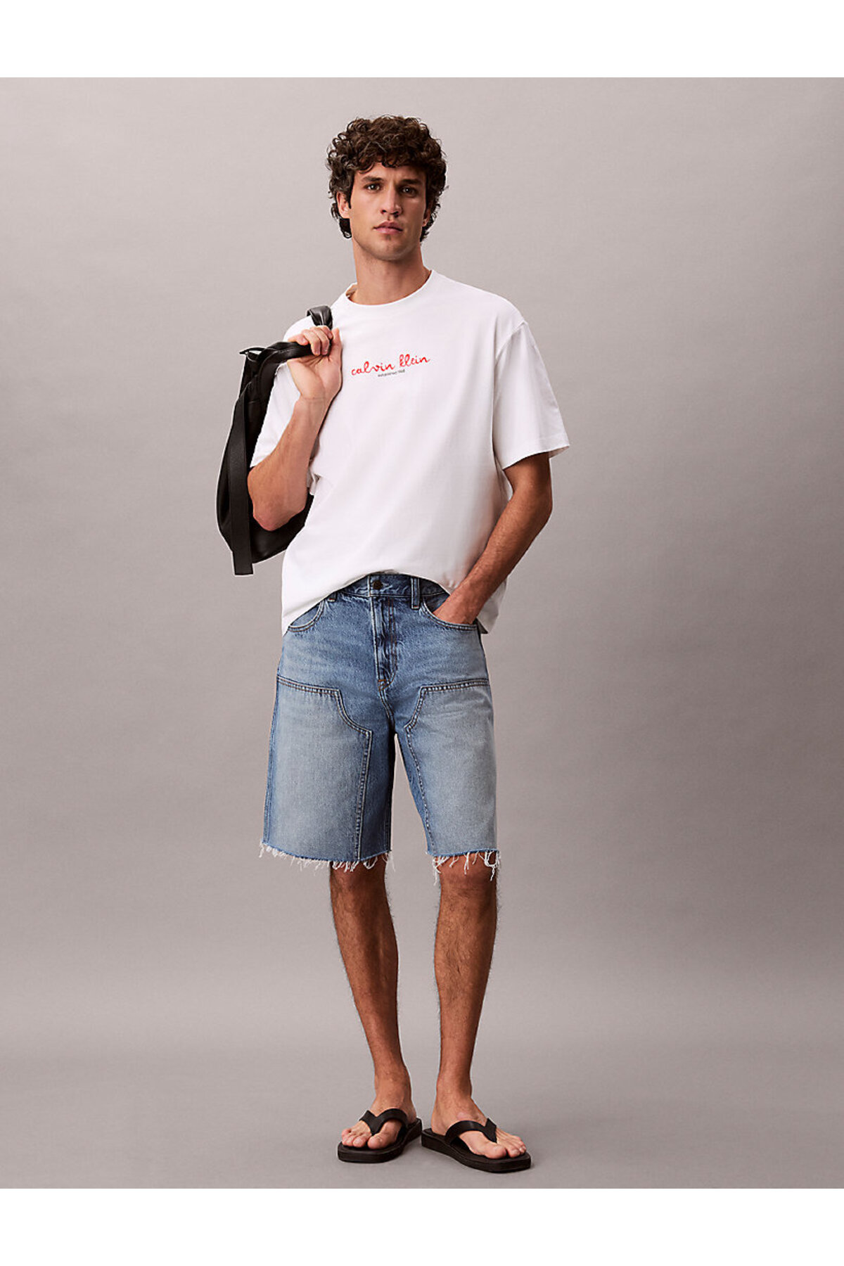 تیشرتمردانهCalvin Kleinسفید