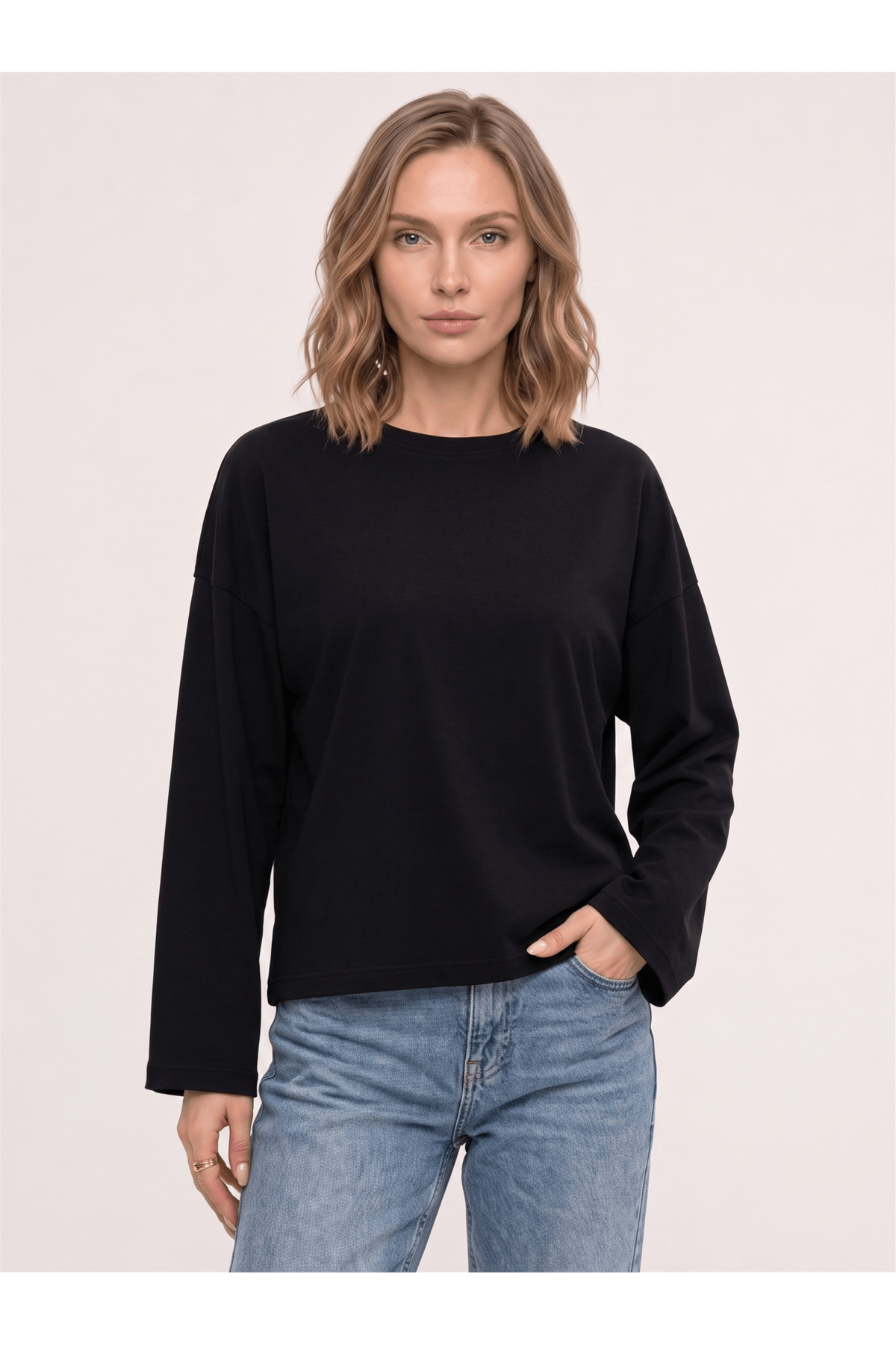 Co Trendiz Kadın %100 Pamuk Bisiklet Yaka Uzun Kollu T-shirt Siyah görsel 2