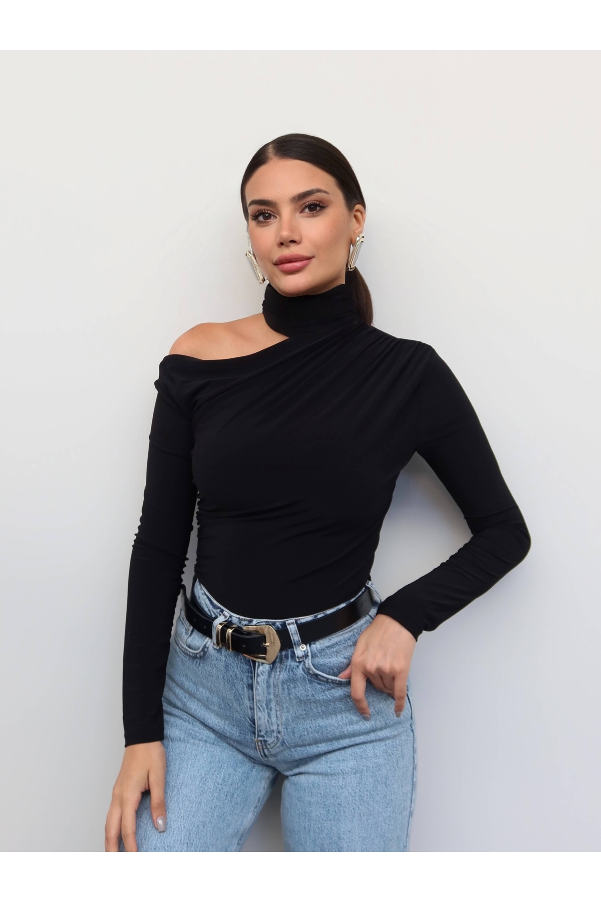 مجموعه بلوز آف شولدر Draped E.H 4