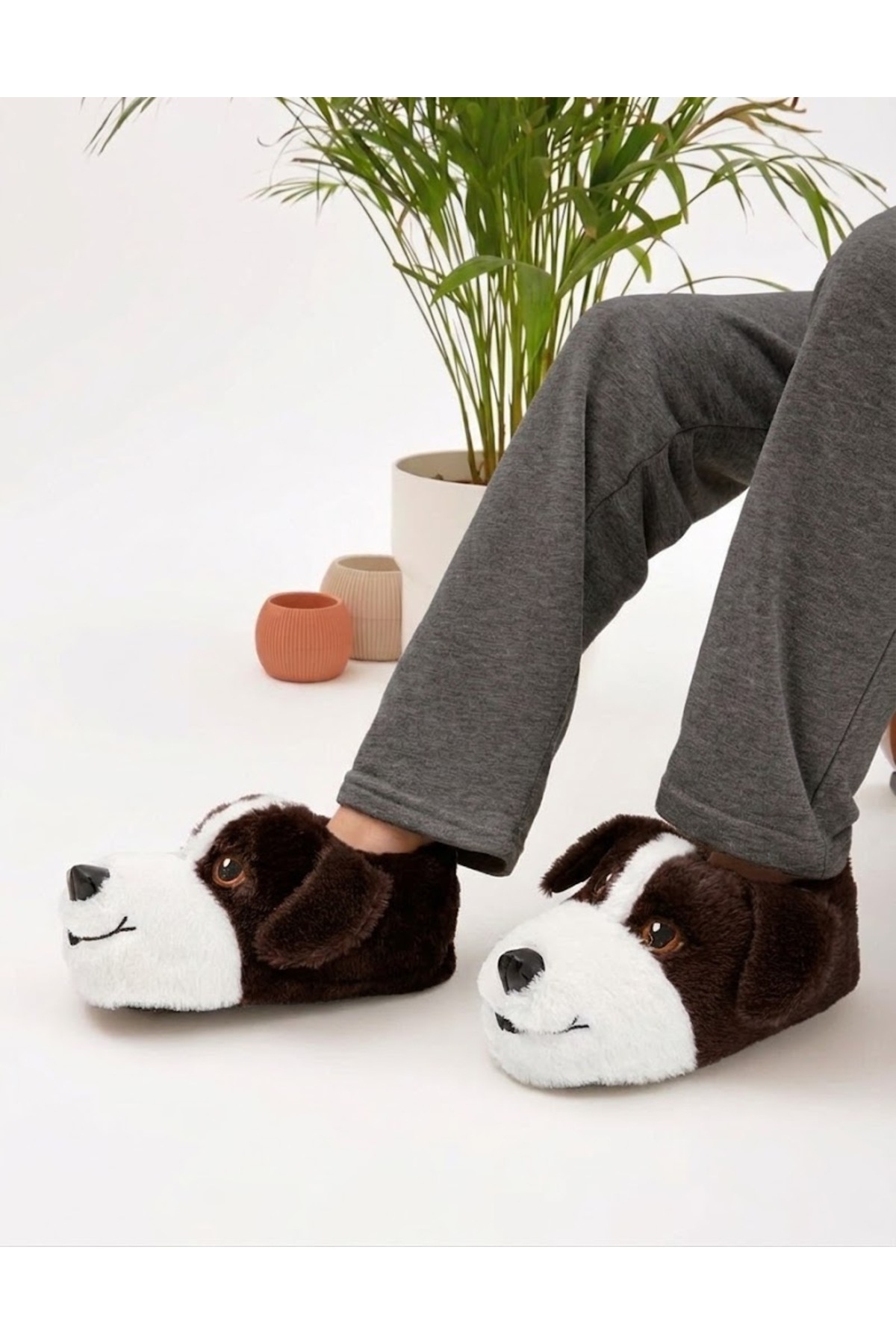 Moda Devrin Mdes Vizon Hayvanlı Sessiz Taban Panduf Sevimli Köpek Figürlü Peluş Ev Ayakkabısı görsel 5