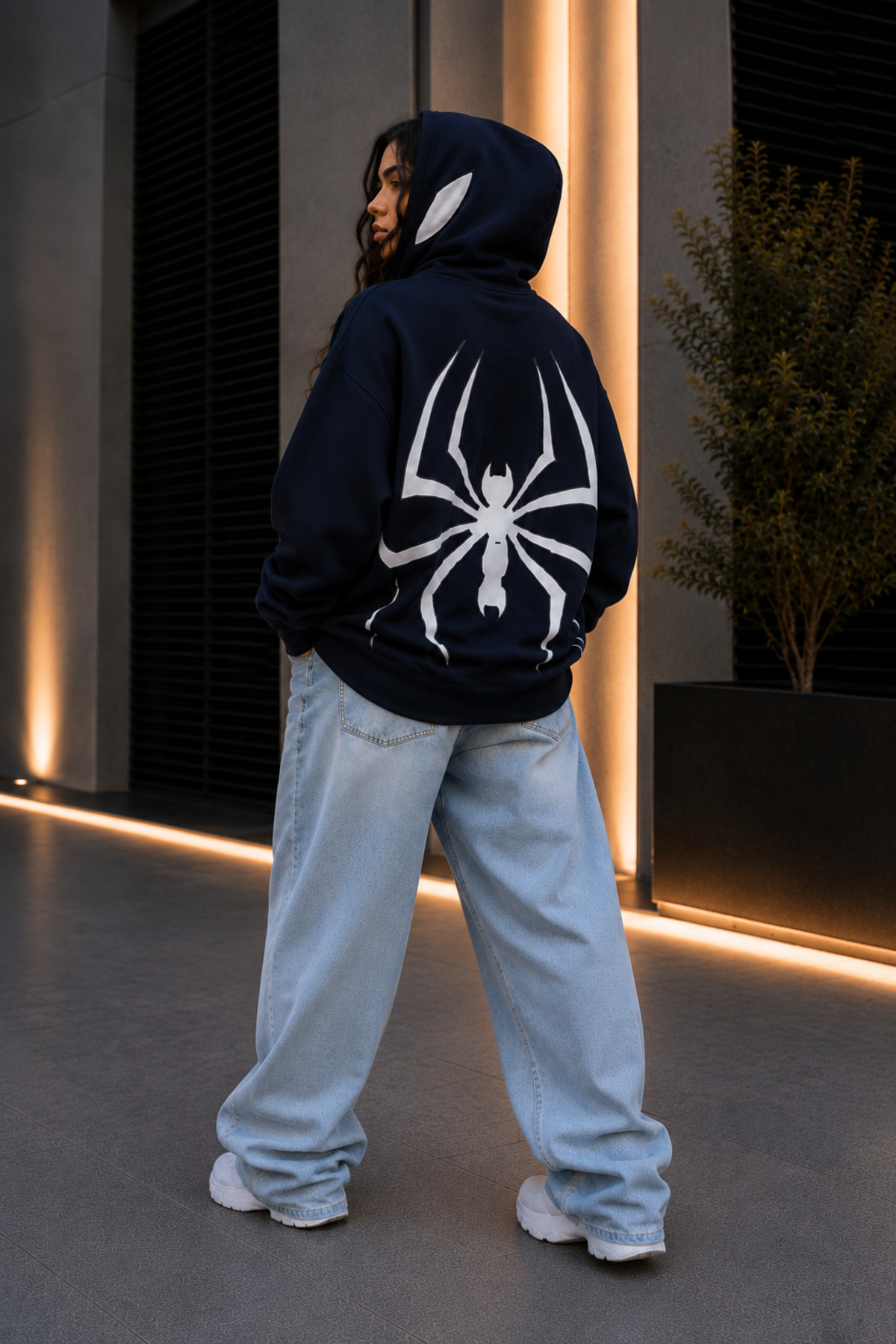 Rubonia Kadın Büyük Beden Oversize Kapüşonlu Spider Baskılı Sweatshirt, Günlük Rahat Streetwear Hoodie görsel 2