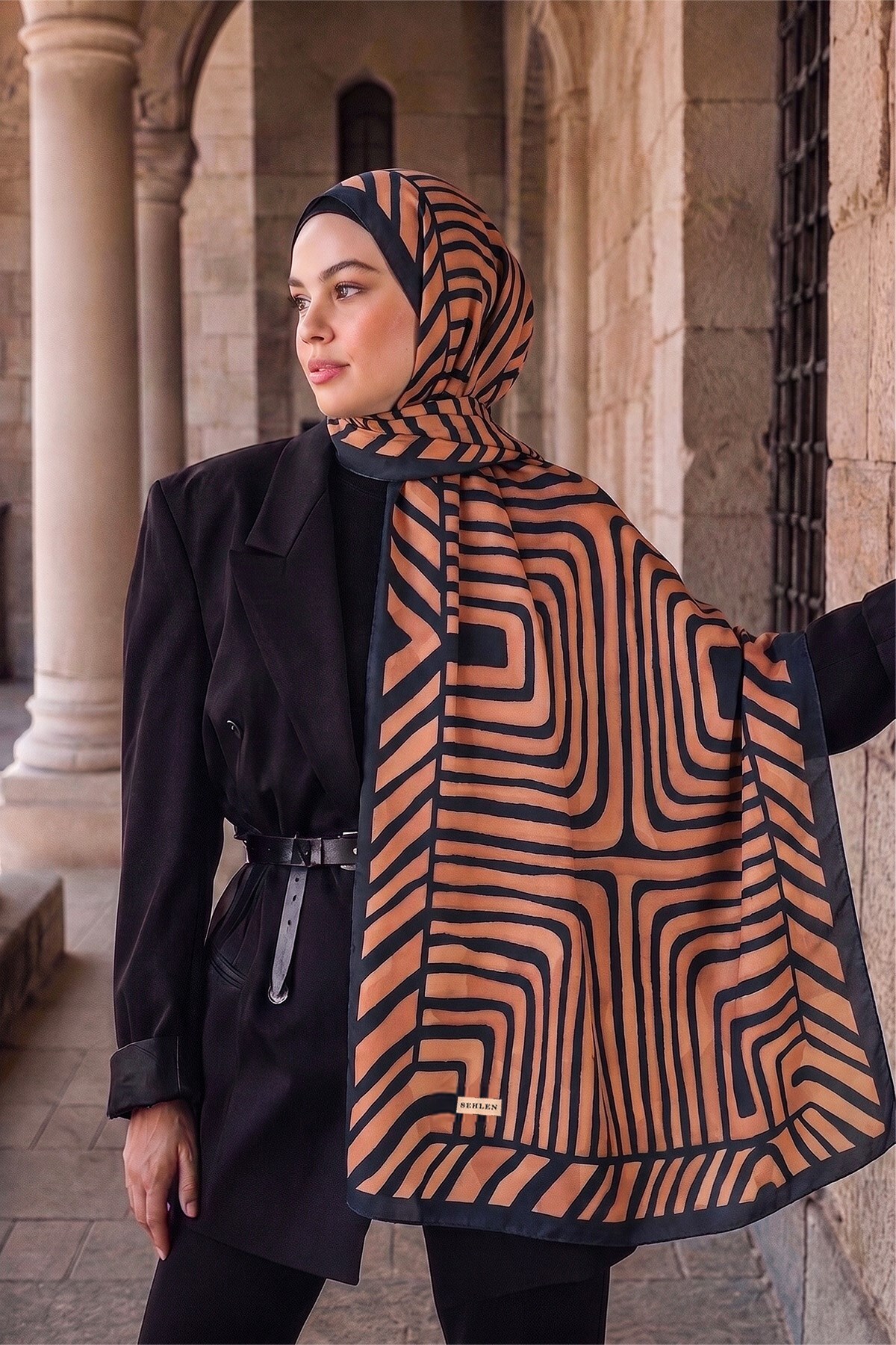 Sehlen Perla Geometrik Labirent Desenli Şal - Siyah Oranj