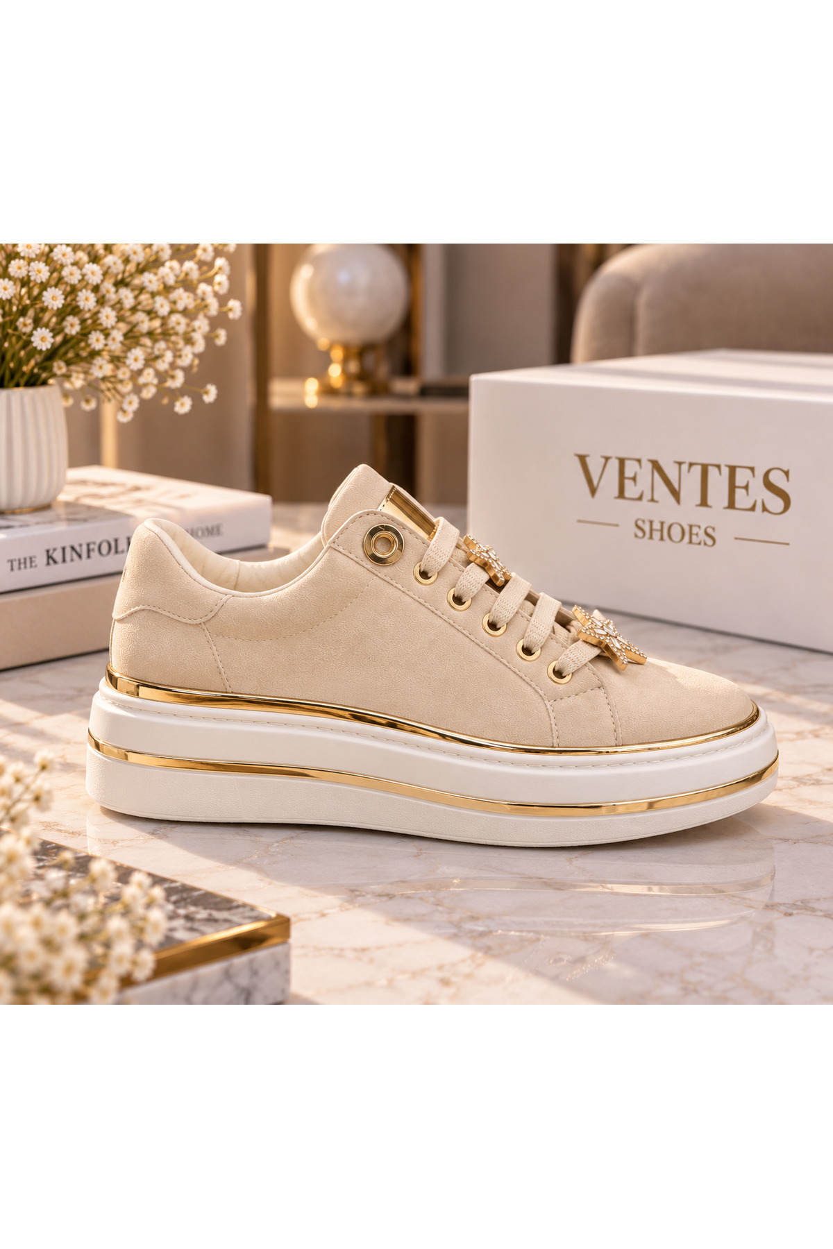 Ventes Kadın Taşlı Yıldız Detaylı Bağcıklı Gold Aksesuarlı Kalın Taban Sneaker Ayakkabı görsel 4