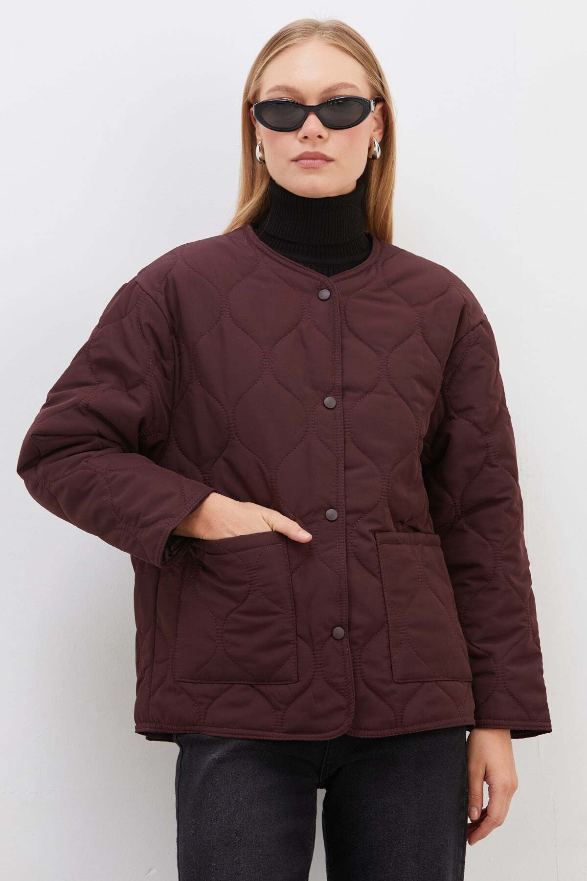 Fulla Moda Su Yolu Desenli Kapitone Çıtçıtlı Mont görsel 7